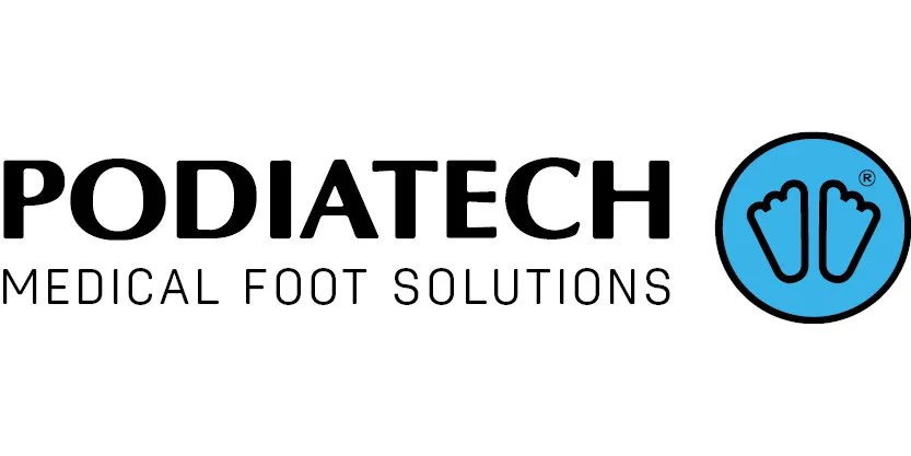 Logga för Podiatech med texten 'Medical Foot Solutions' och en blå cirkel med två fötter inuti.