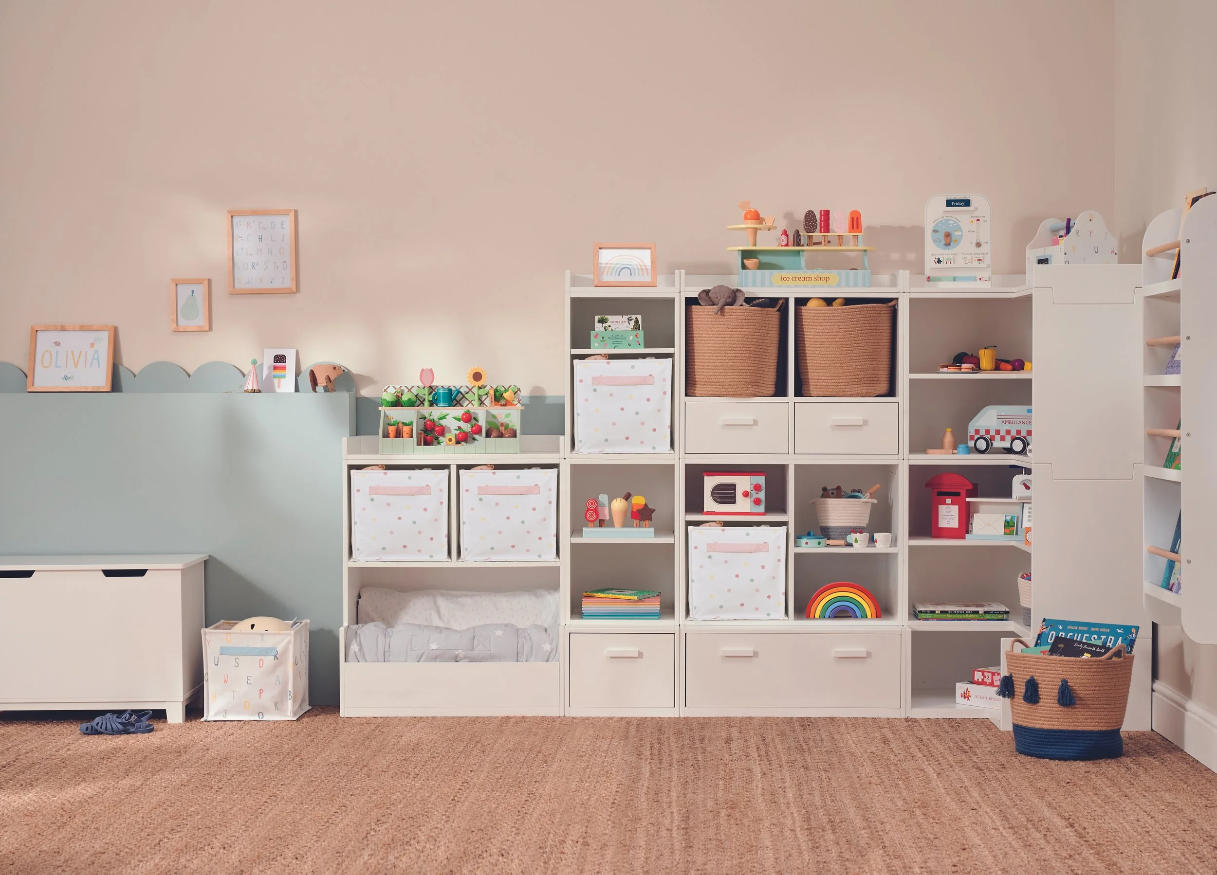 L4753_ALBA_PLAYROOM_STORAGE_SET_3_CORNER_UNIT_ALPHABET_L4470_L4755_L4463_L4464_L5156_L5106_L5110_L0250ALP_L5011_L5107_L5129_060_ALT_CAT.jpg
