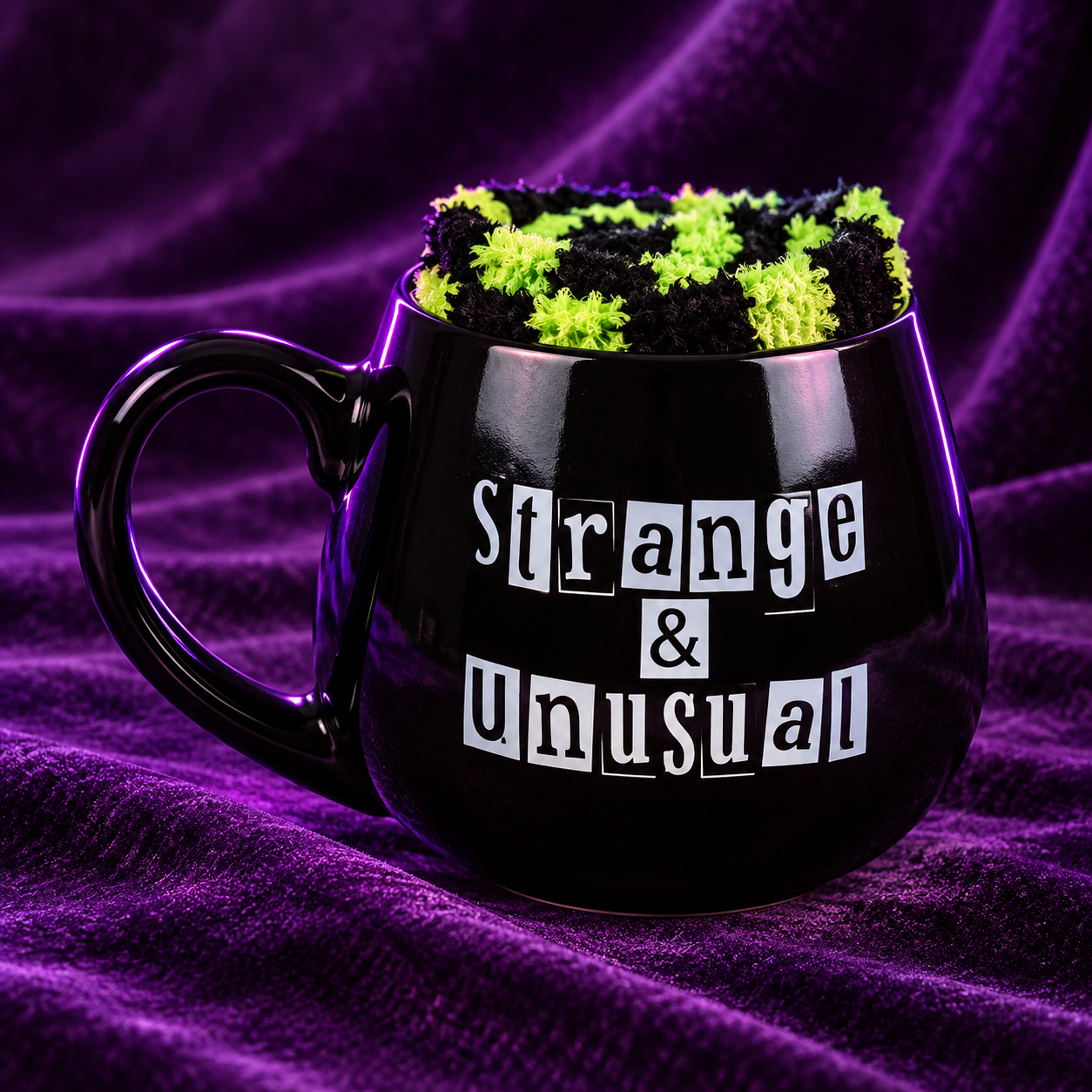 Strange & Unusual Mug + Socks Set