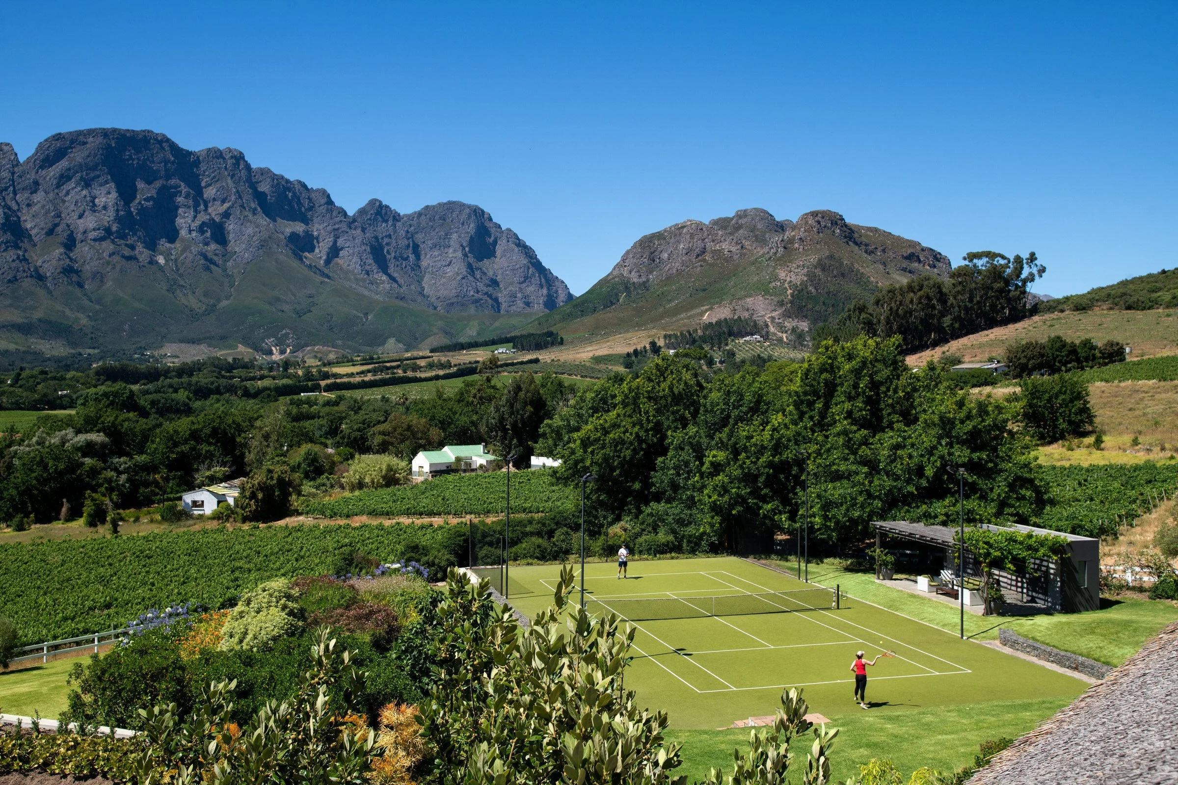 07-Mont-Rochelle-Tennis-Court-with-Guests-1.jpg