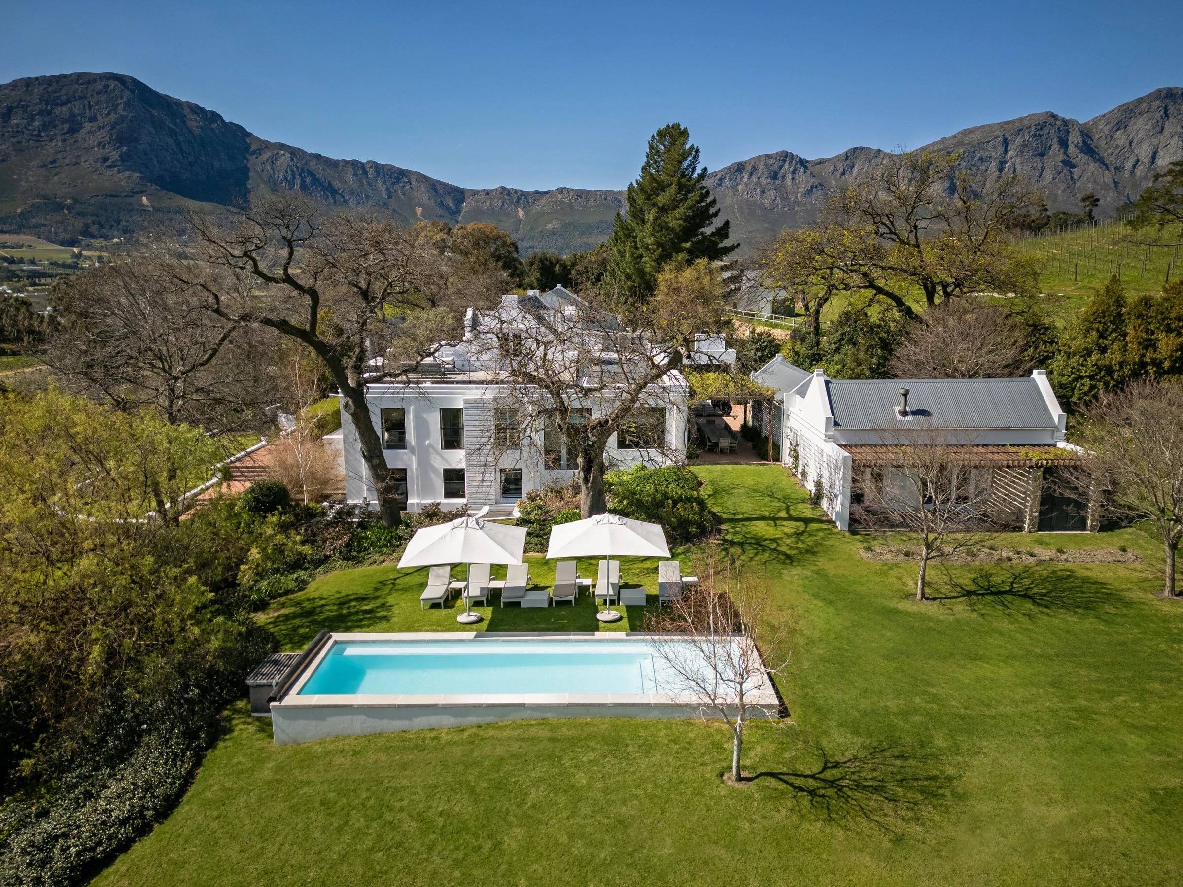 03-Mont-Rochelle-Manor-House-and-Pool-LR.jpg