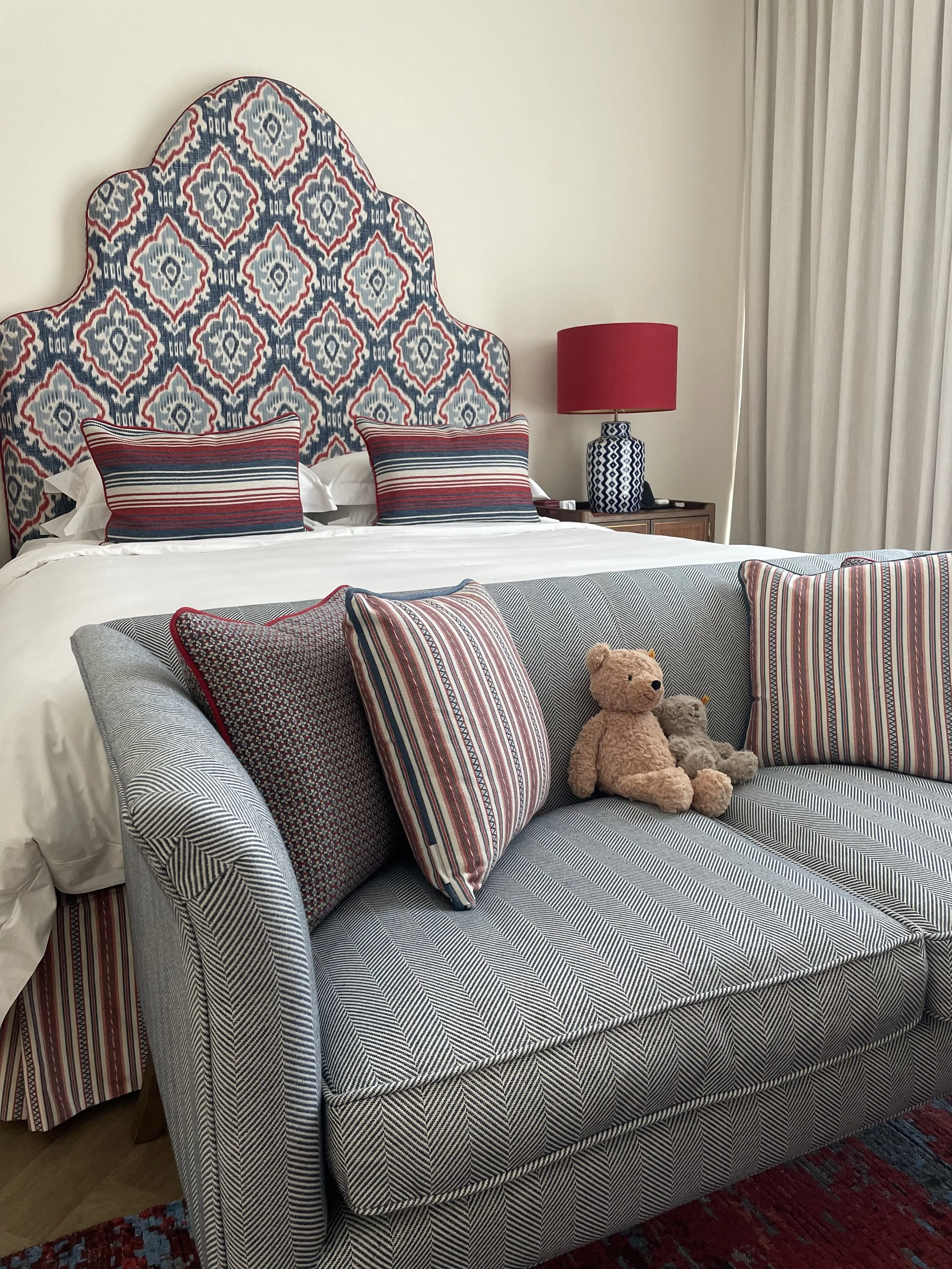 A British-Inspired Bedroom In Dubai