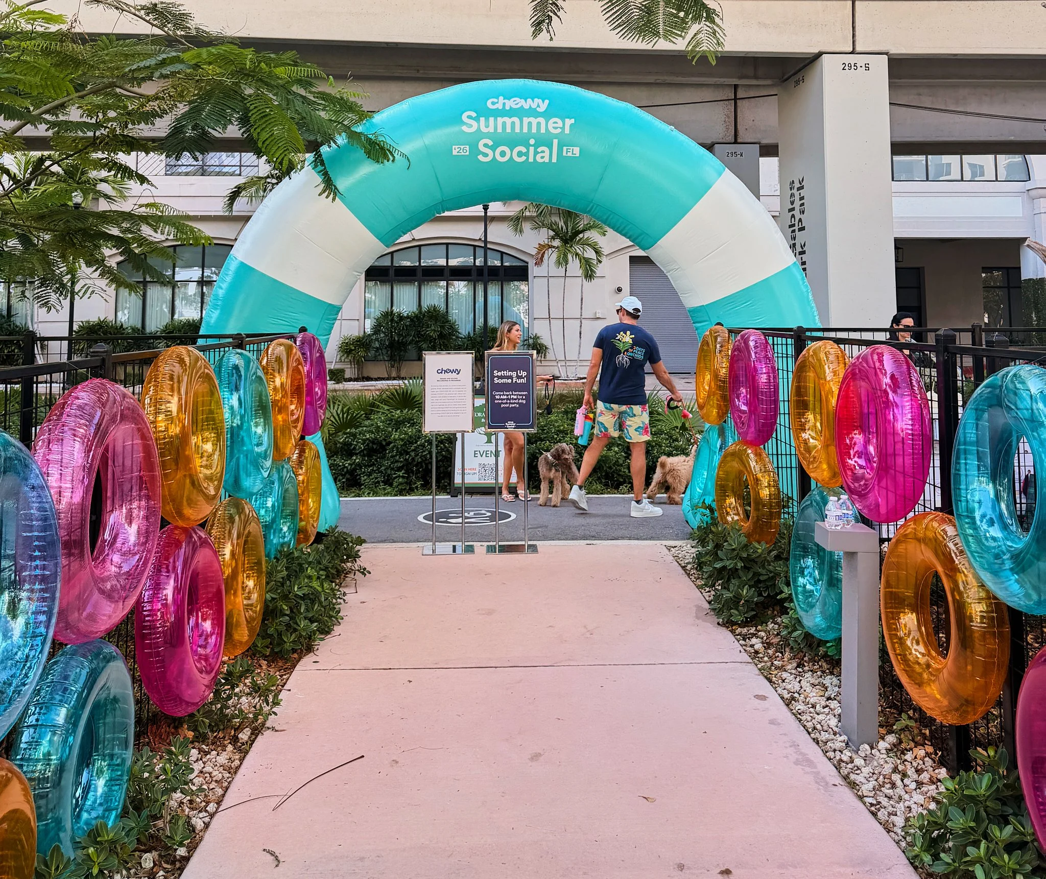 ChewySummerSocial 6.jpg