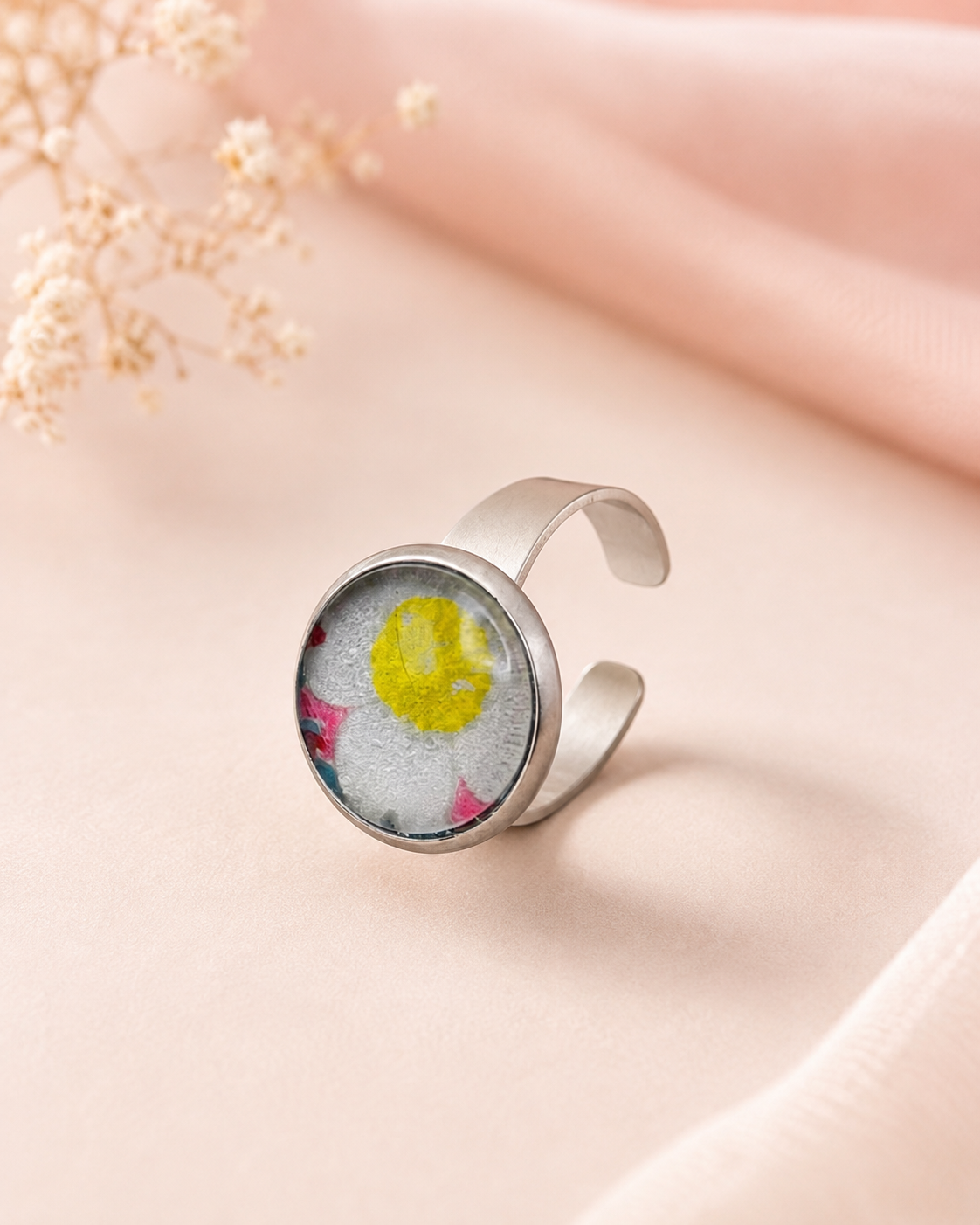Small Blossom Resin Ring