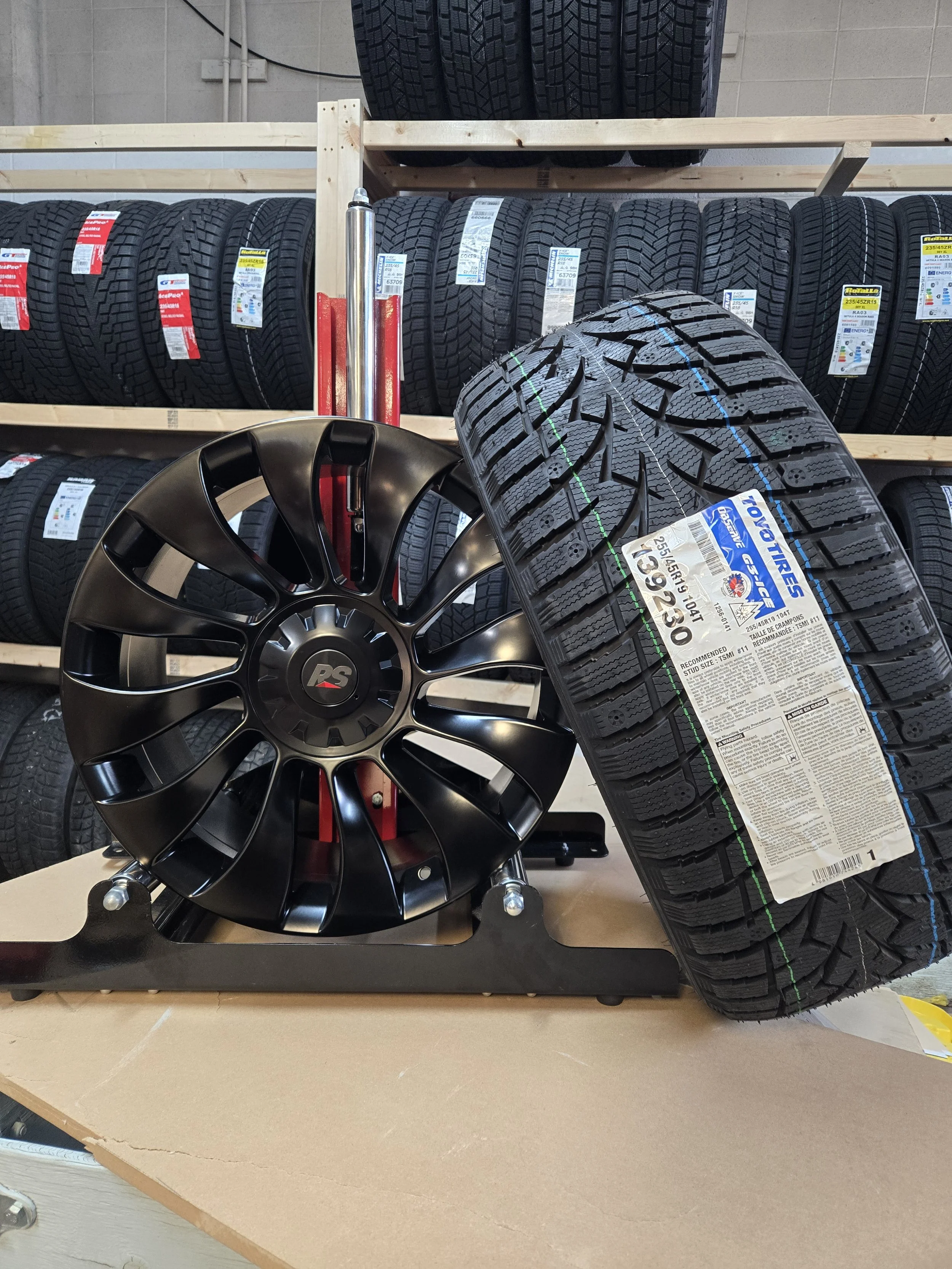 Model Y Package With TOYO OBSERVE G3 ICE STUDABLE