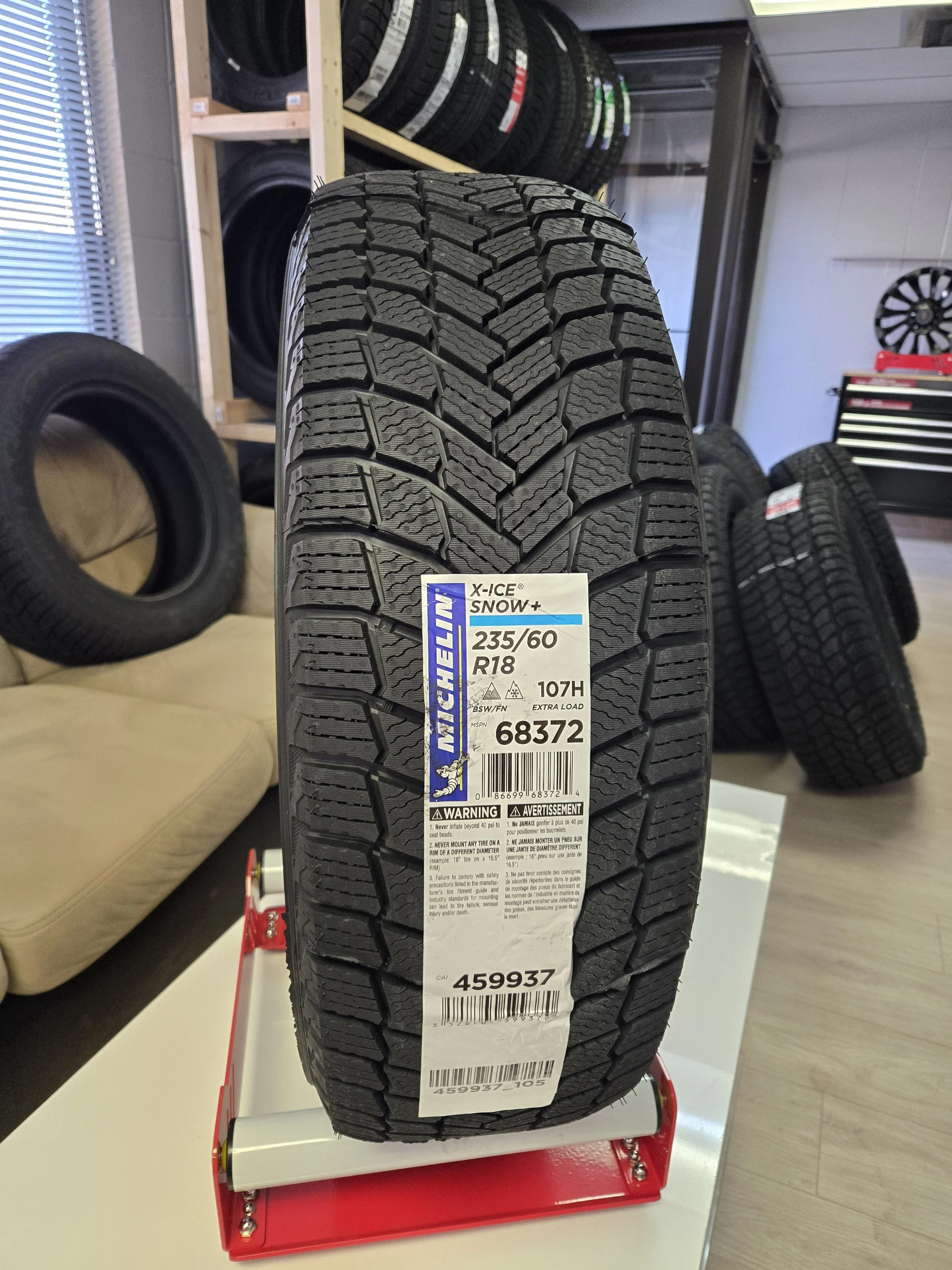 235/60/18 Michelin X-ICE SNOW+