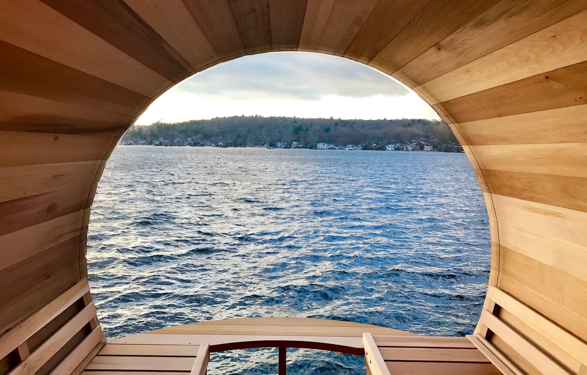 PANORAMIC BARREL SAUNAS