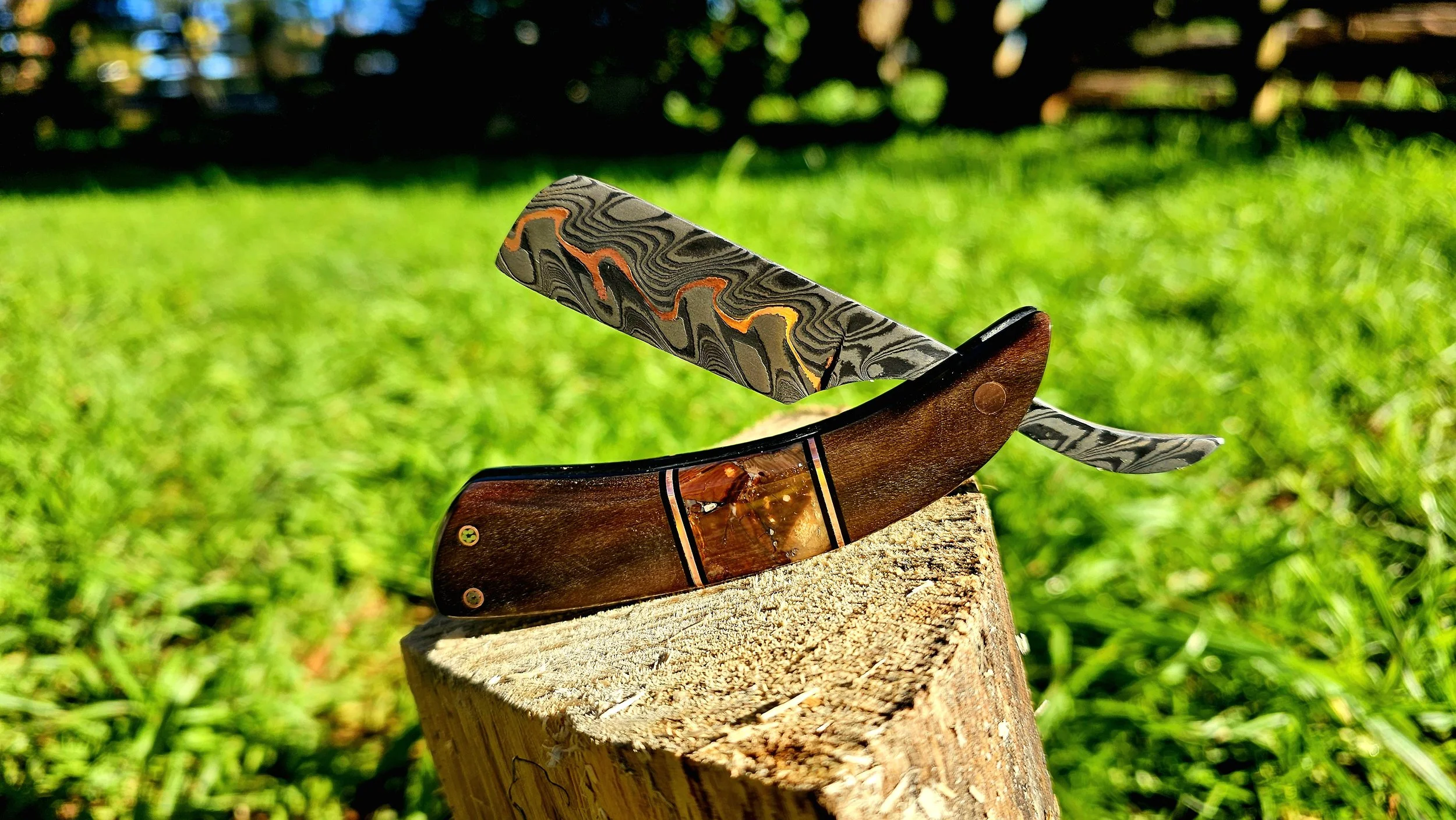 Folding Razor - Multi layer Copper Damascus