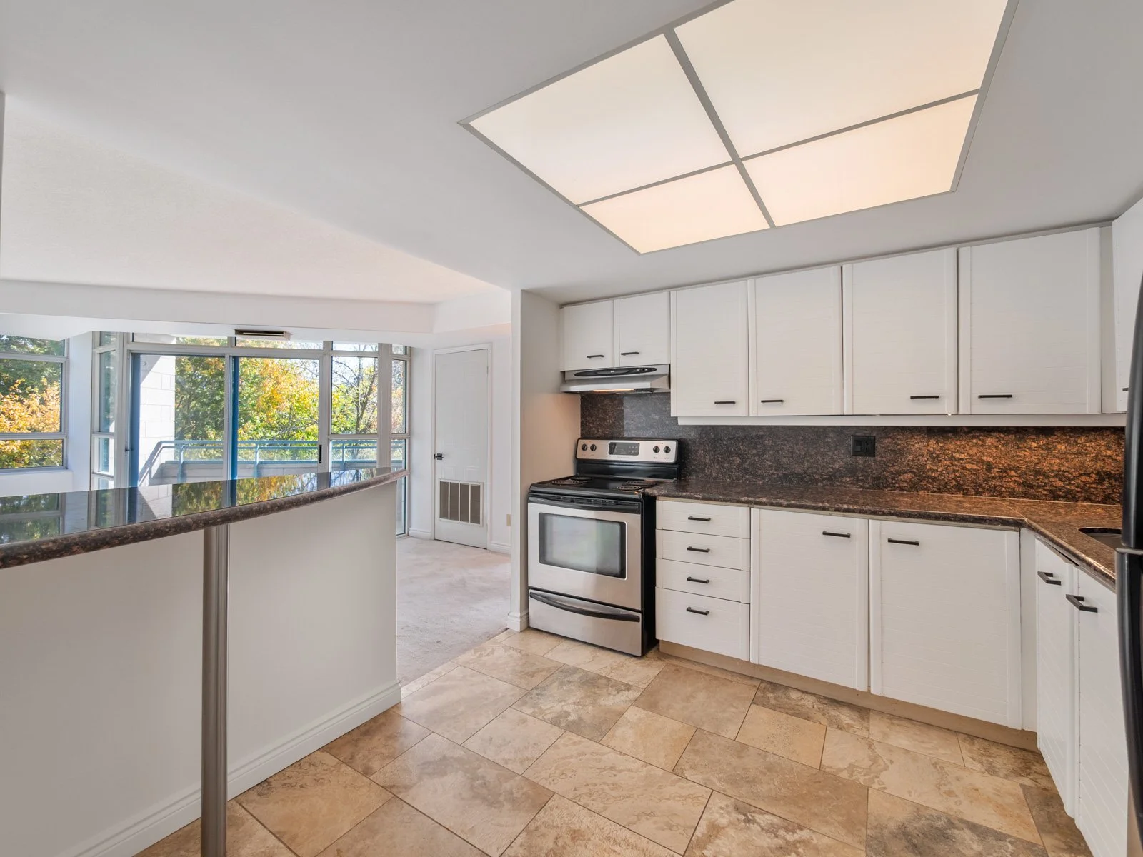 410-1093 Kingston Rd-26.jpg