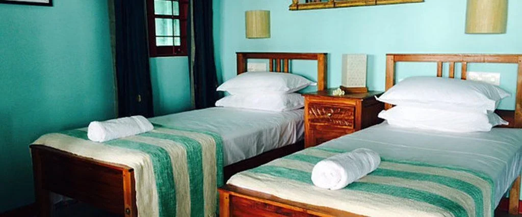 7 Mistakes People Make Booking Their Kerala Ayurveda Trip