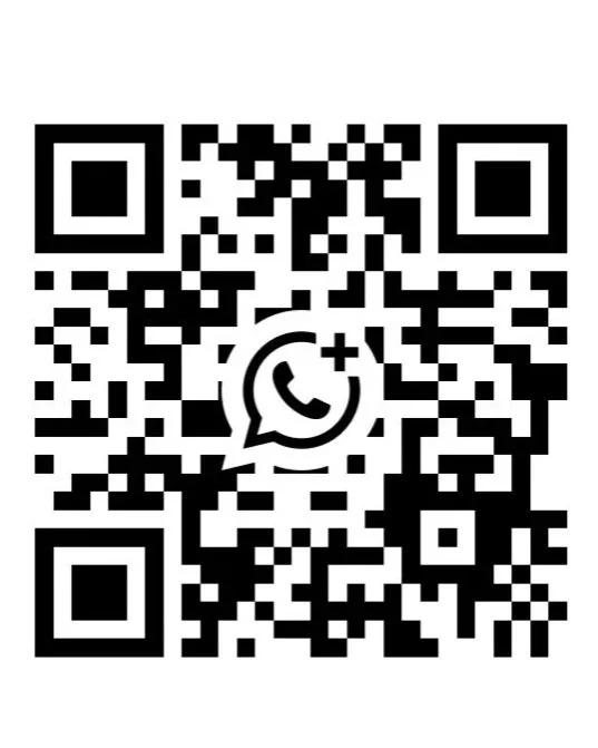 QR-code met het WhatsApp-logo in het midden.