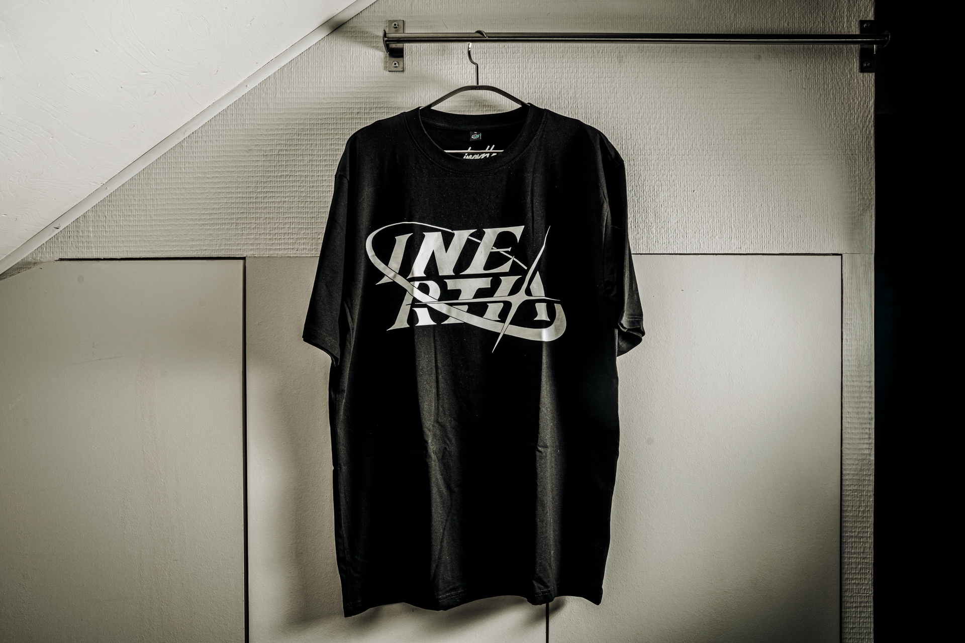 A7403172-2.png