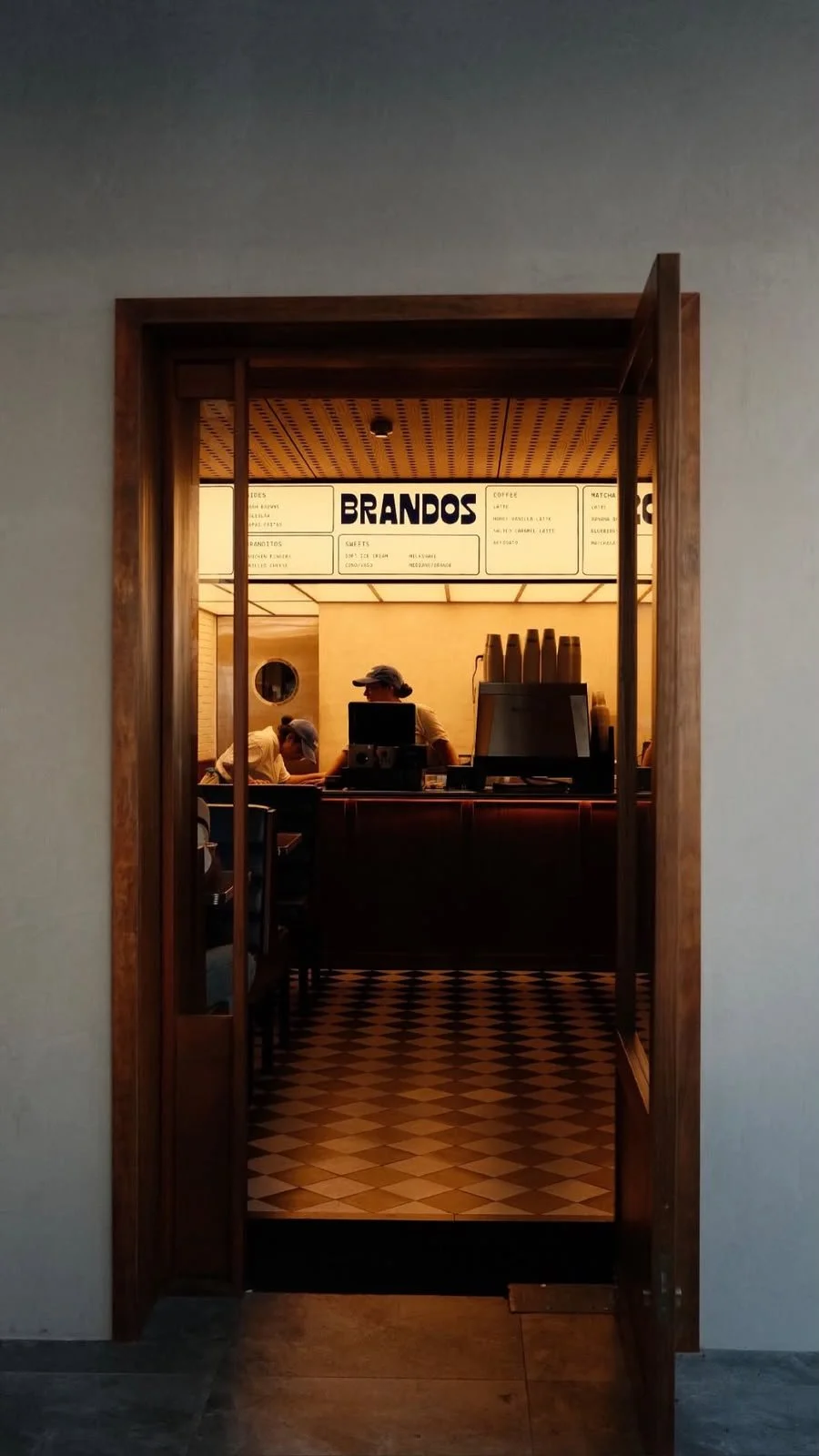 BRANDOS_B01.jpeg