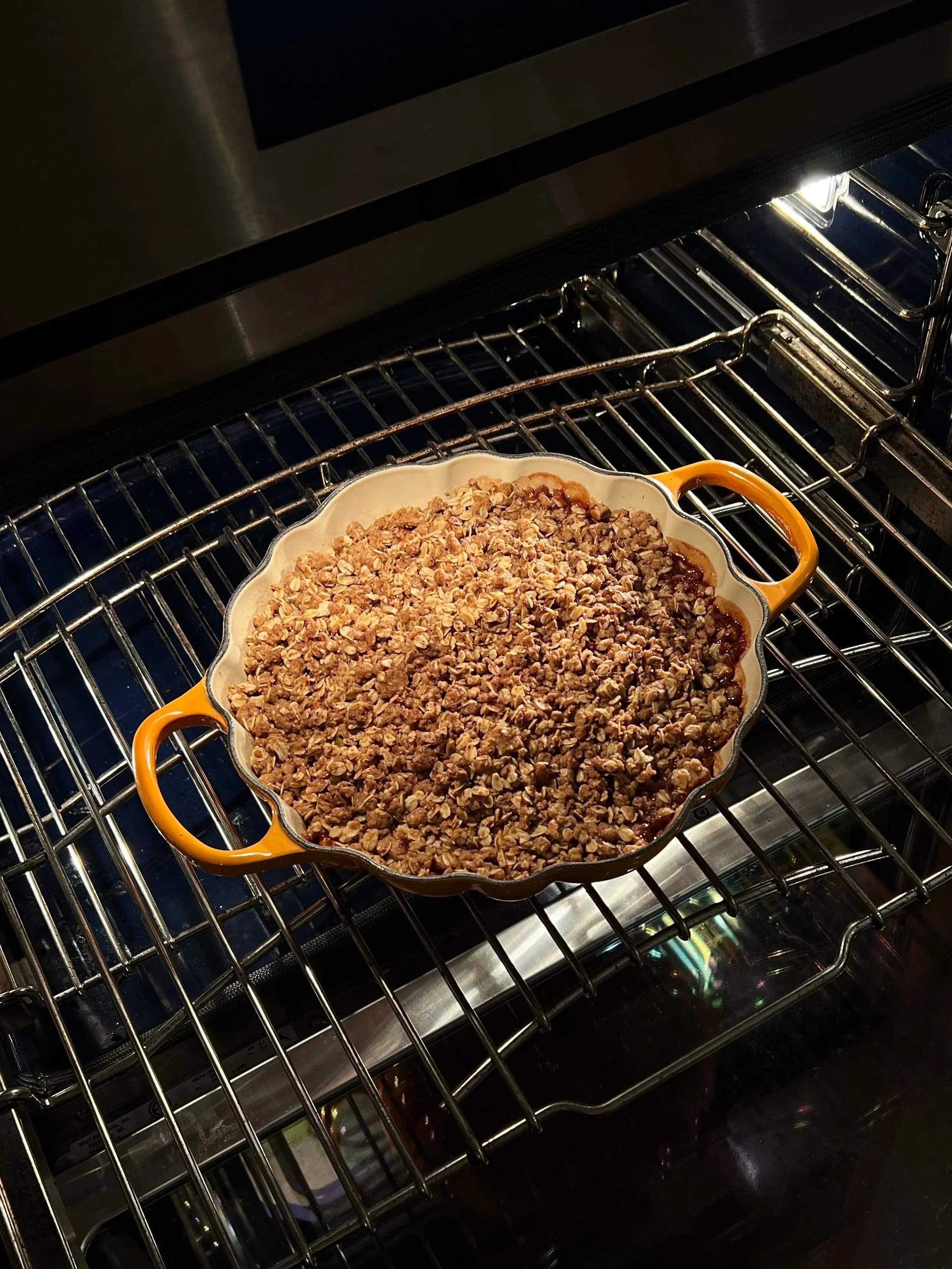 Cinnamon Apple Crisp