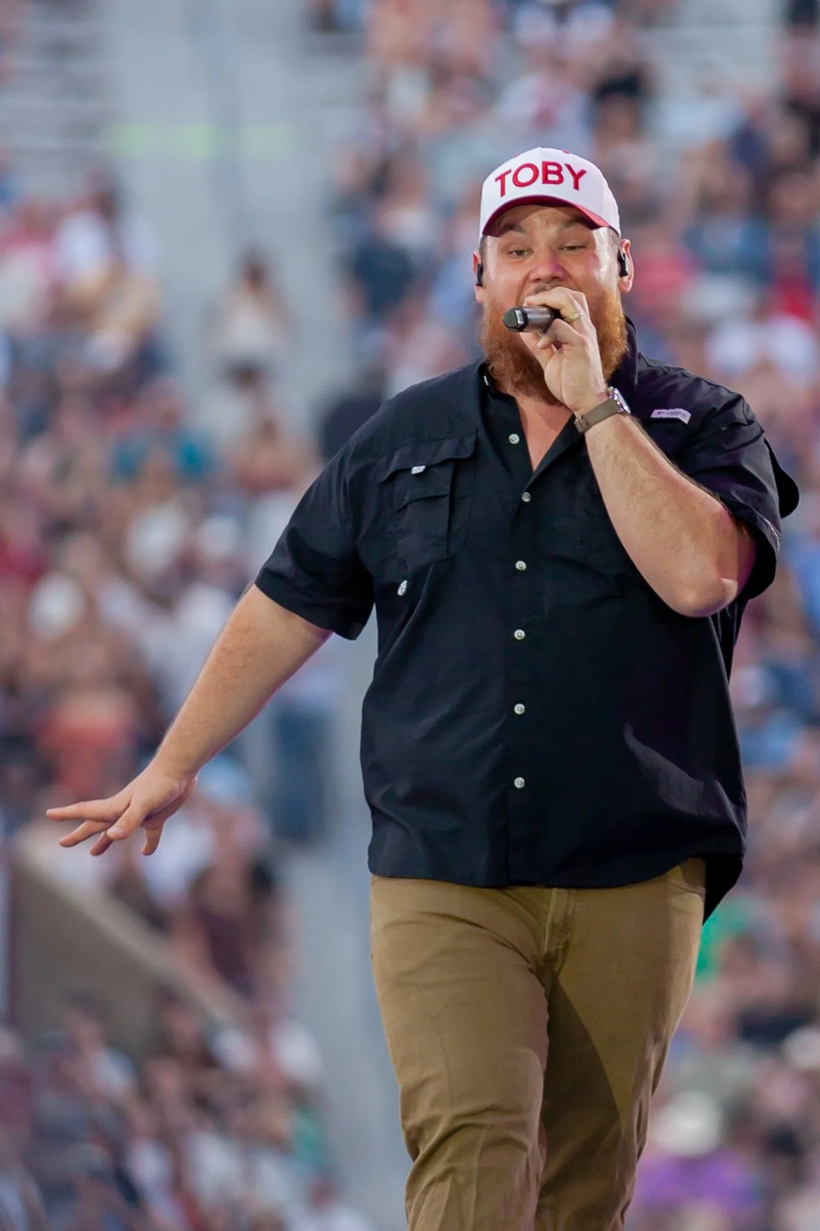 LukeCombs-41.jpg