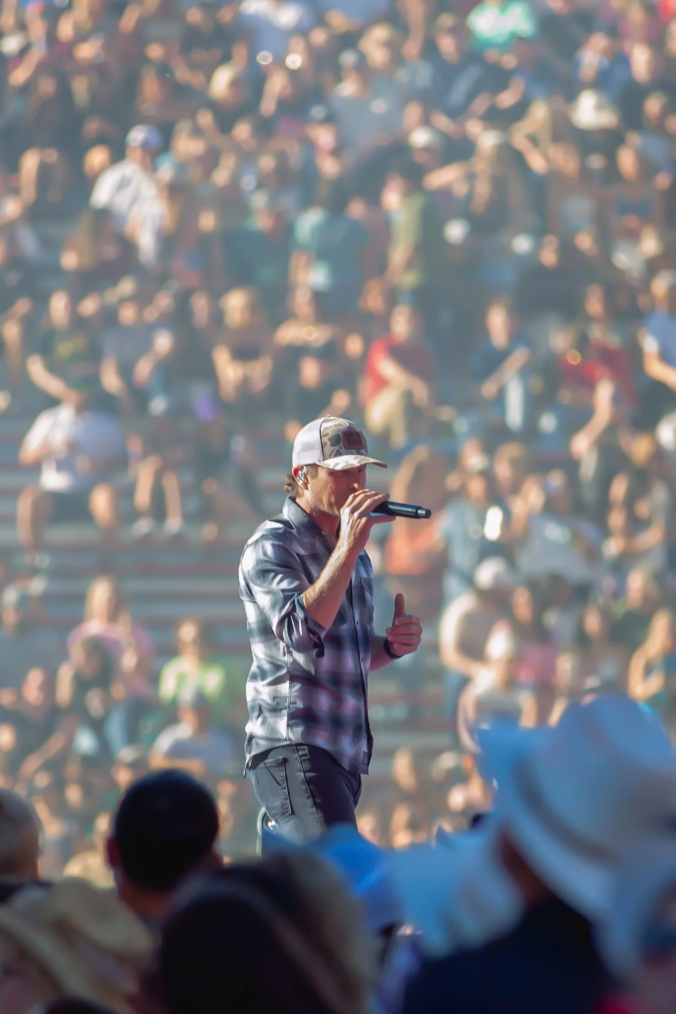 LukeCombs-103.jpg