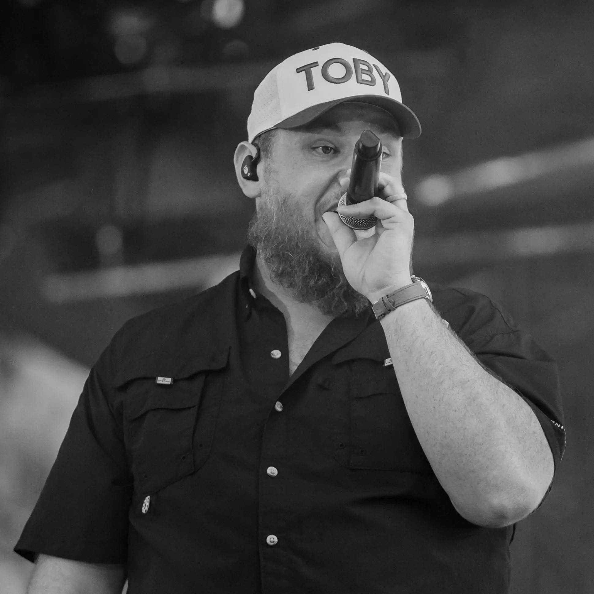 LukeCombs-33.jpg