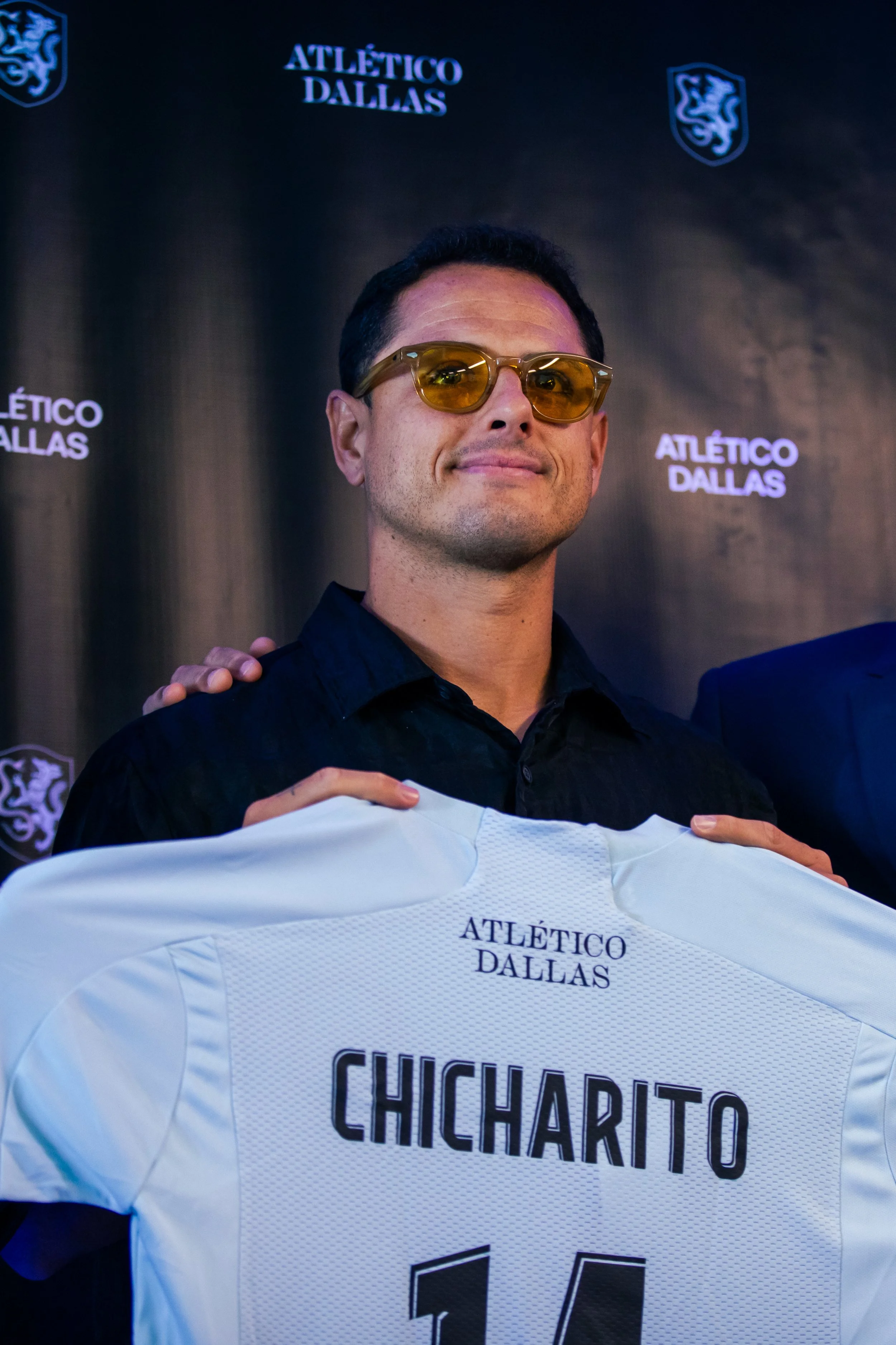 Chicharito-Jersey-2R2A0838.jpg