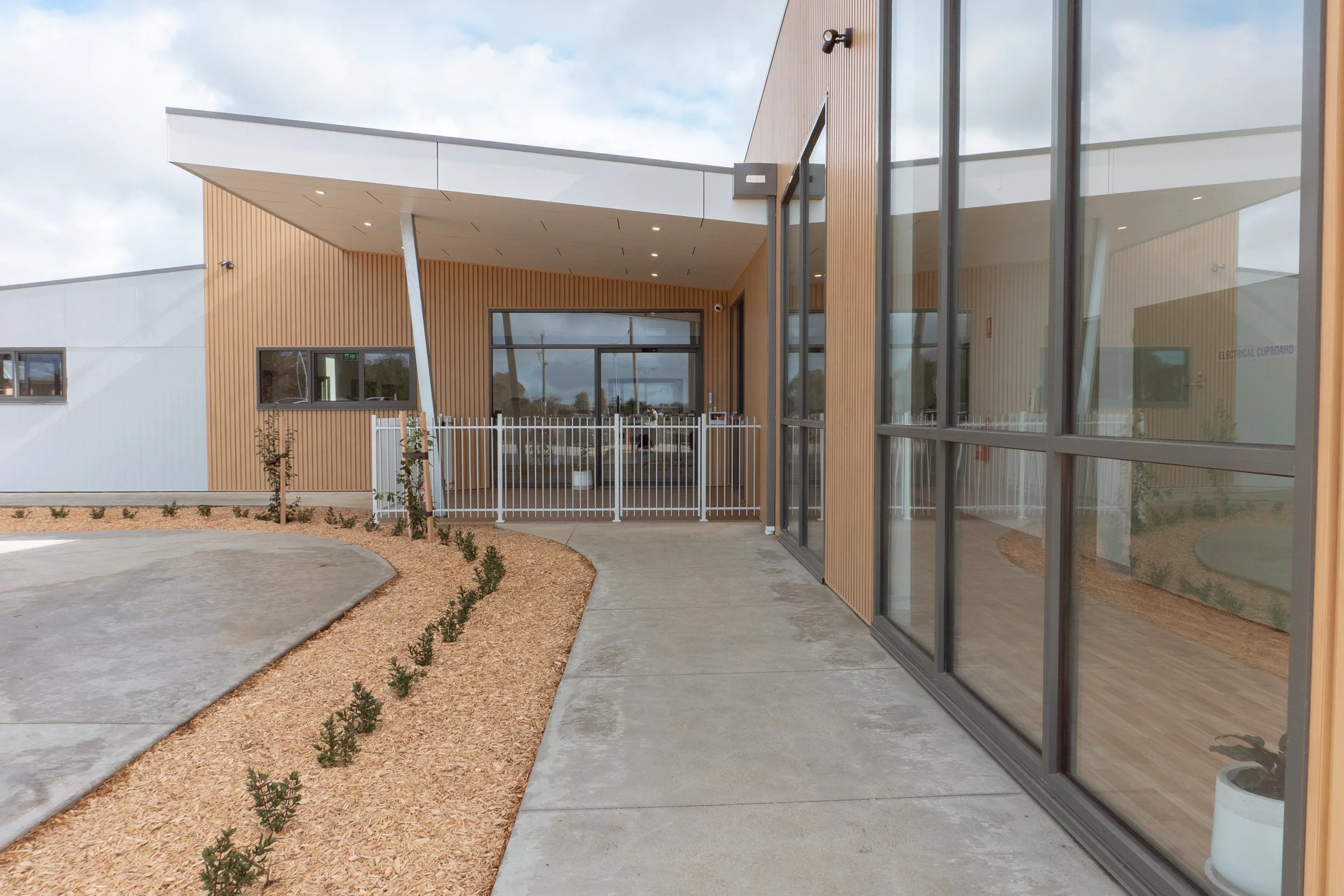 Mt Duneed (Geelong) Front View of Centre