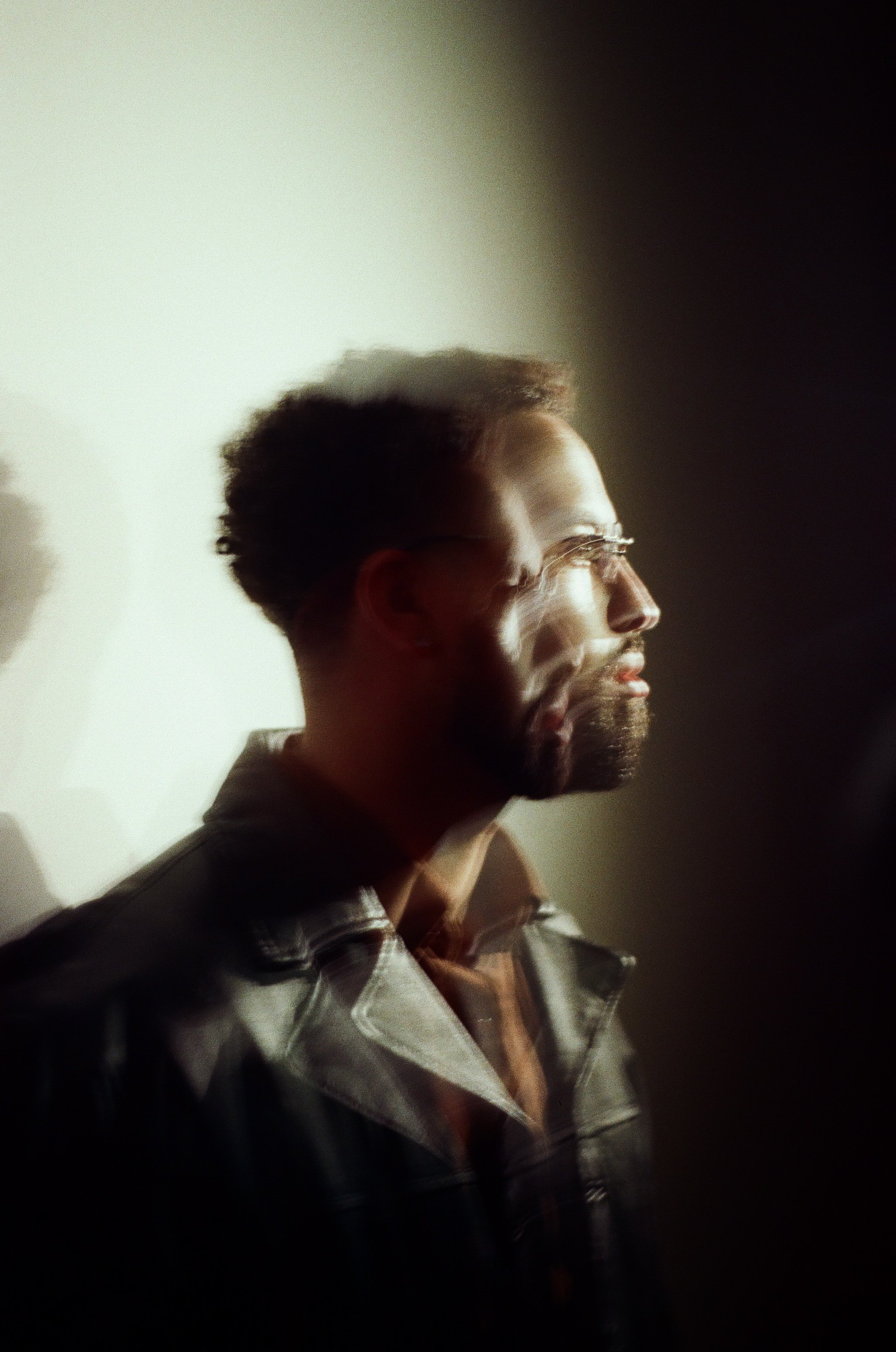 ANGEL EYES - KEANU RICHAL: COVERT ART BTS  (2024)
