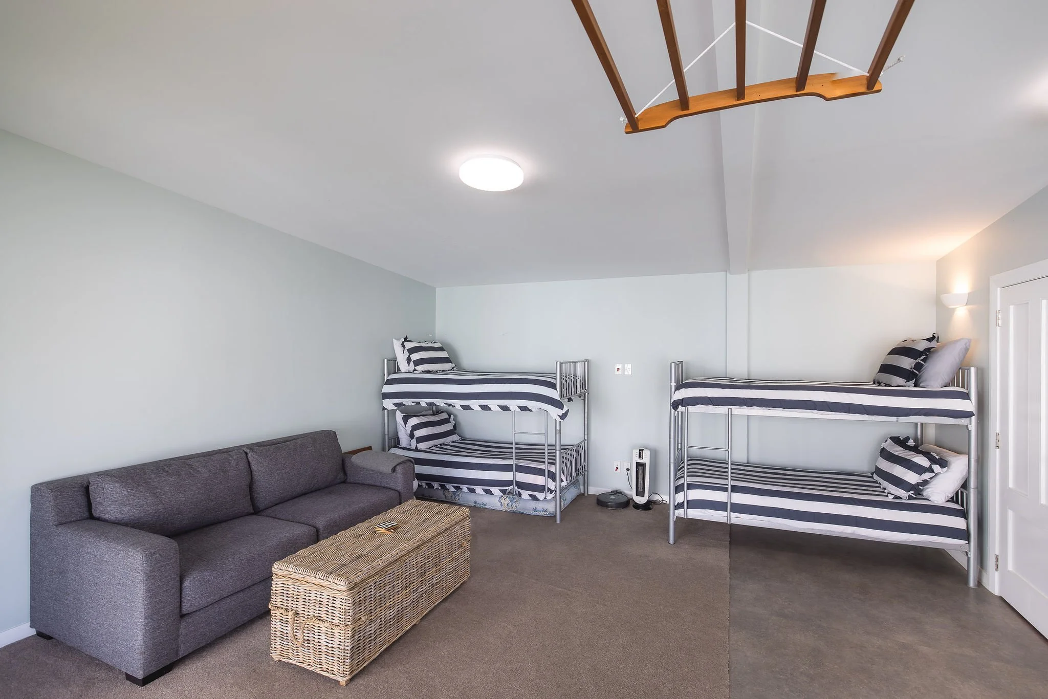Bedroom4.jpg