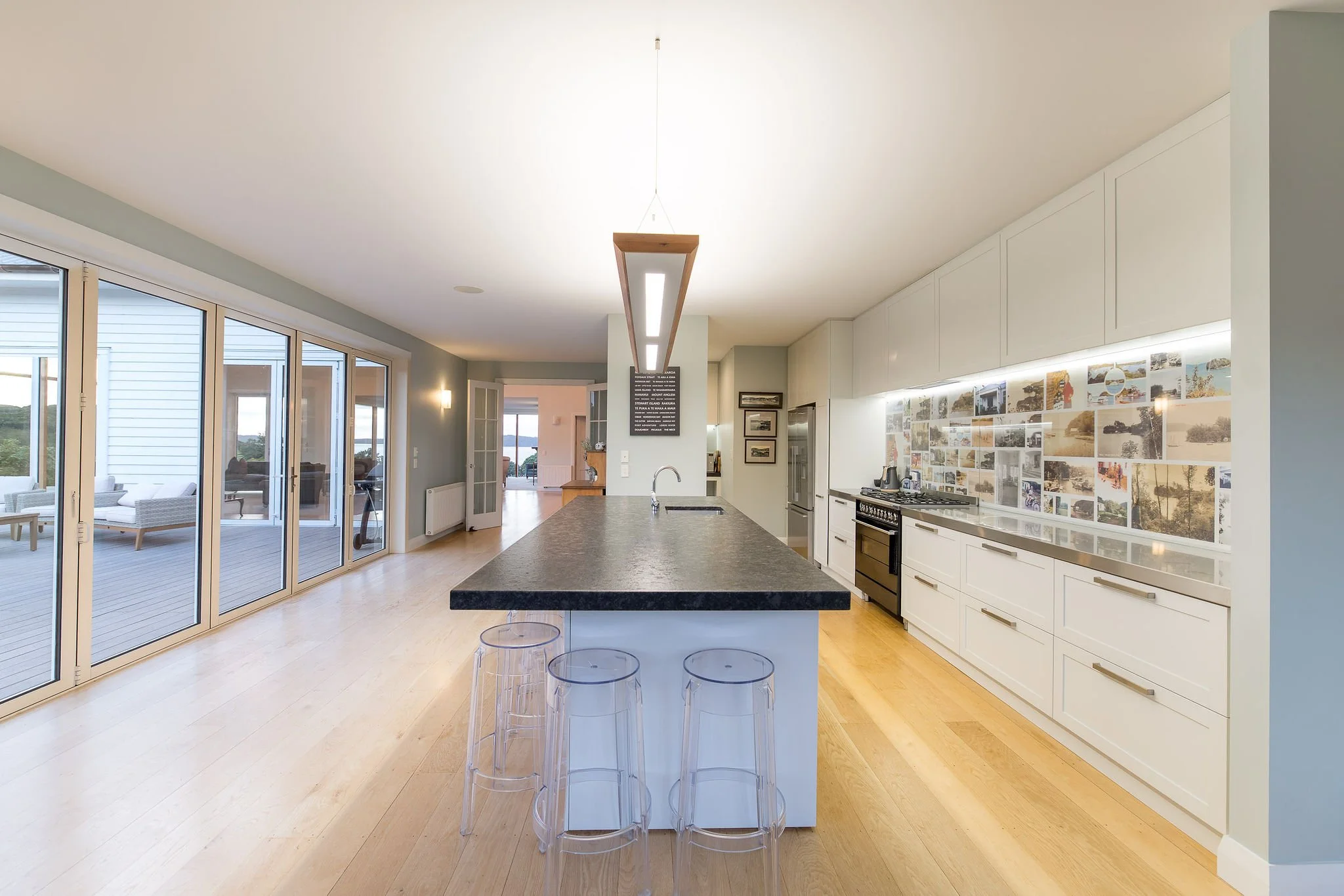 Kitchen1.jpg