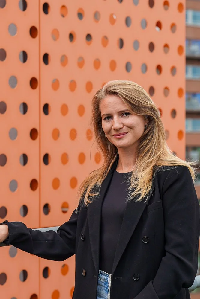 B. Amsterdam | Portrait