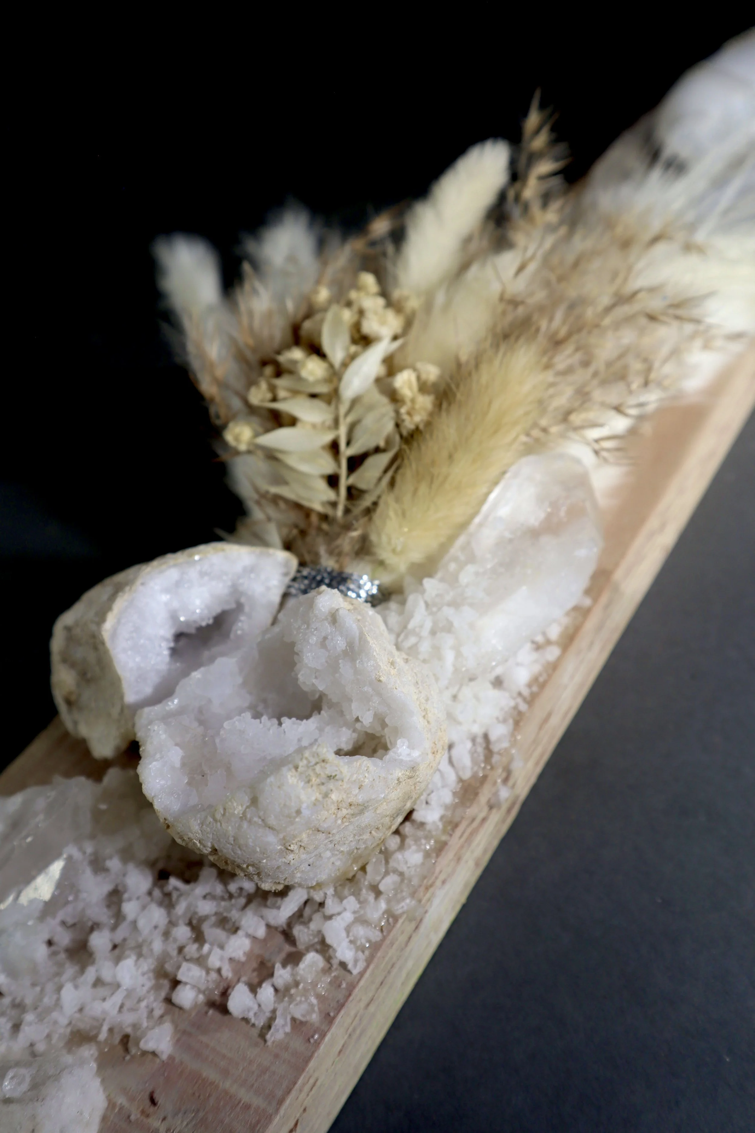 Original white gemstone wall artwork with Moroccan geode, selenite and botanical textures by Delphine Callegher