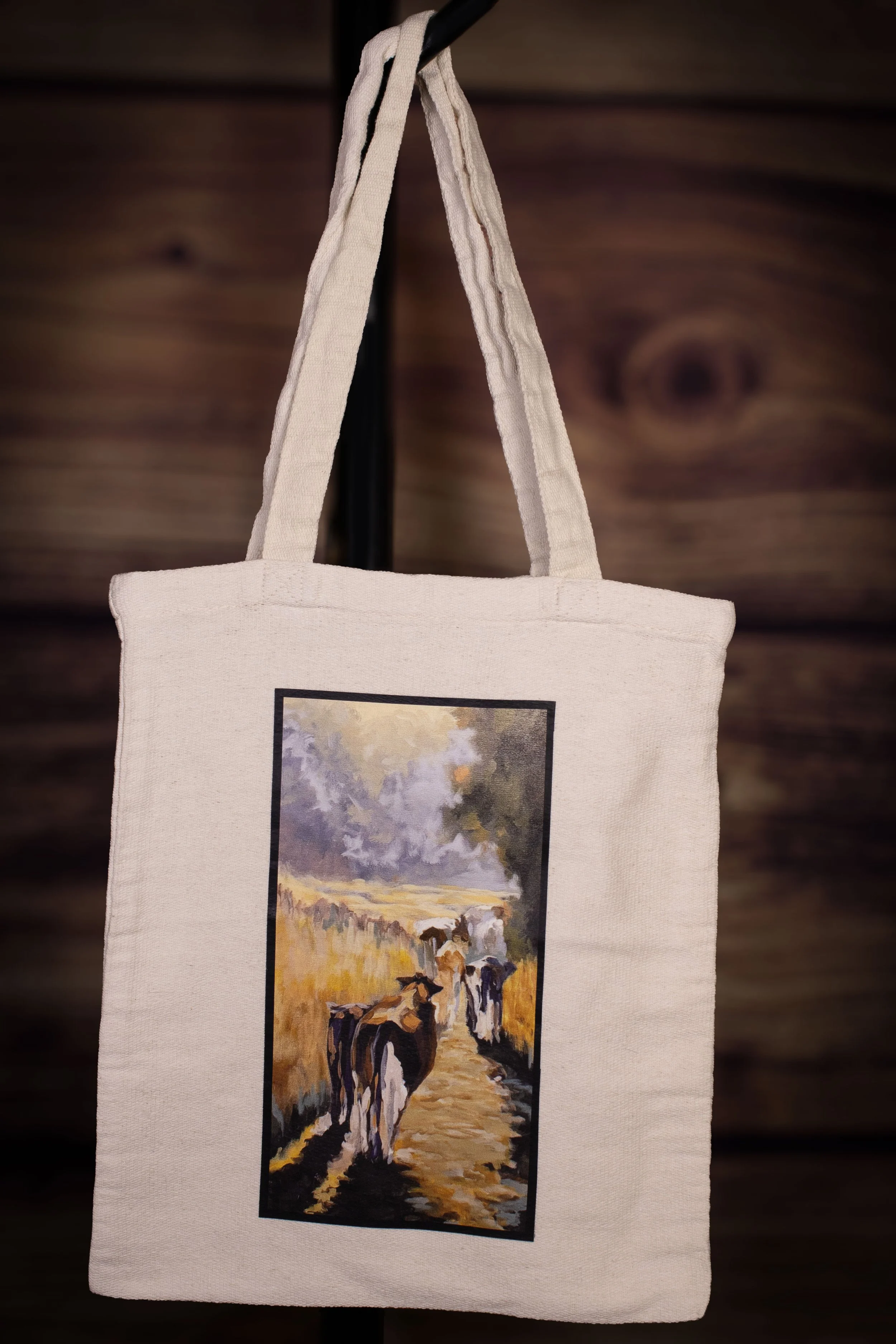 Country-Cattle_NT_Open-Tote.jpg