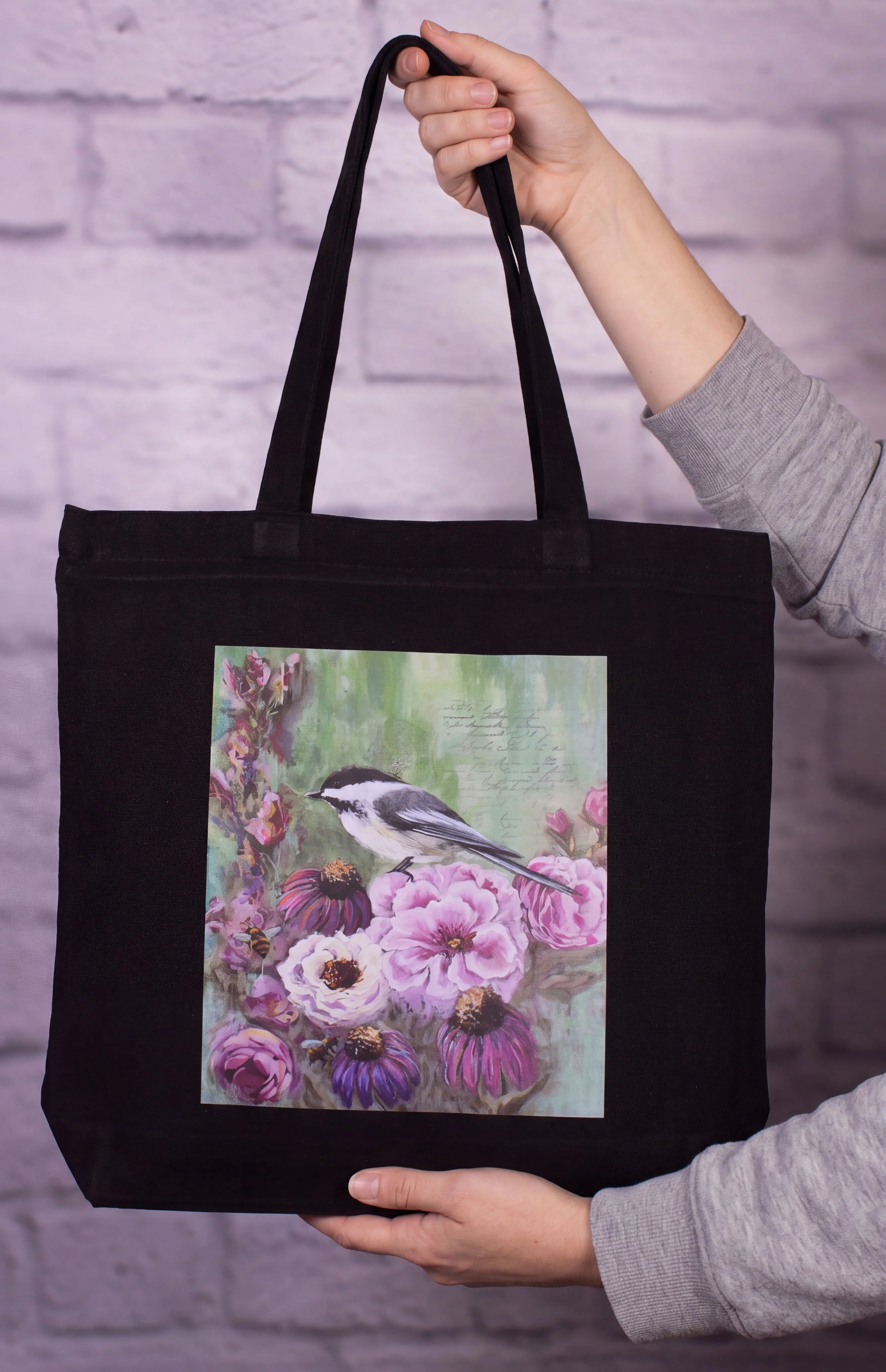 Chickadee_Hands.jpg