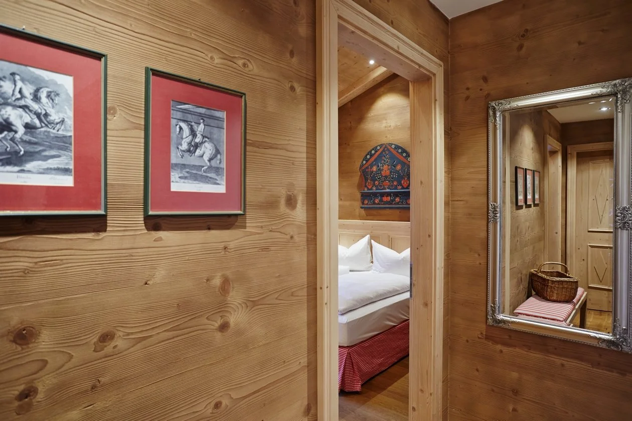 Flur mit Blick ins Schlafzimmer 2