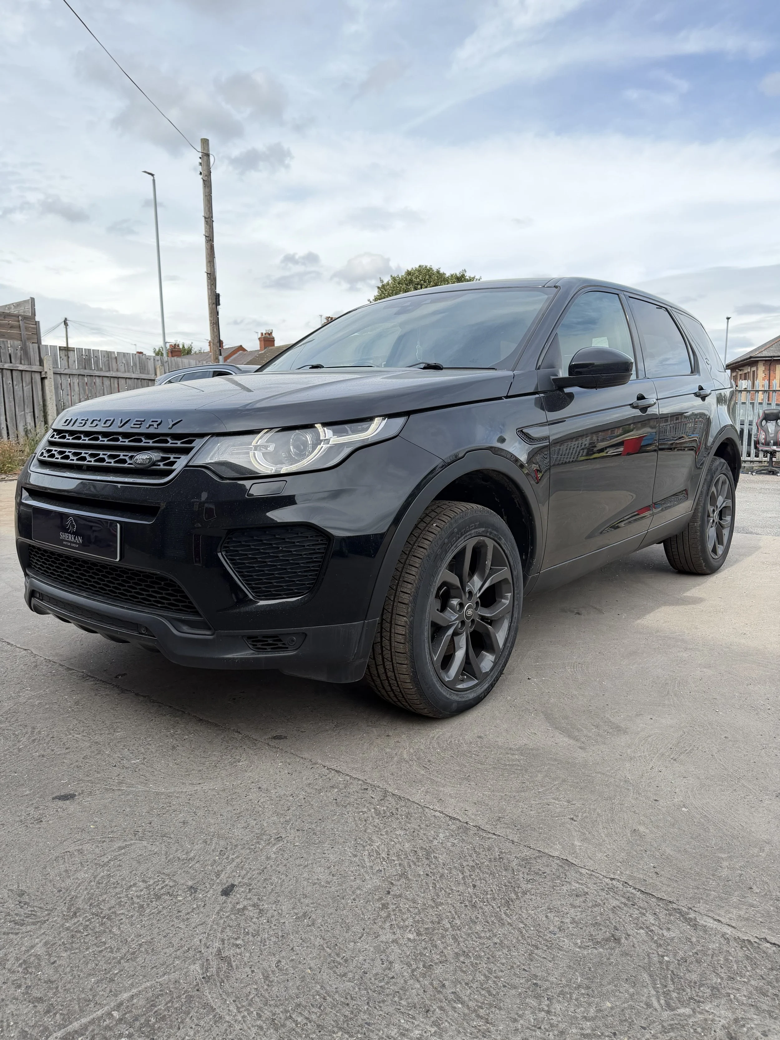 Land Rover Discovery Sport | DC68KXM