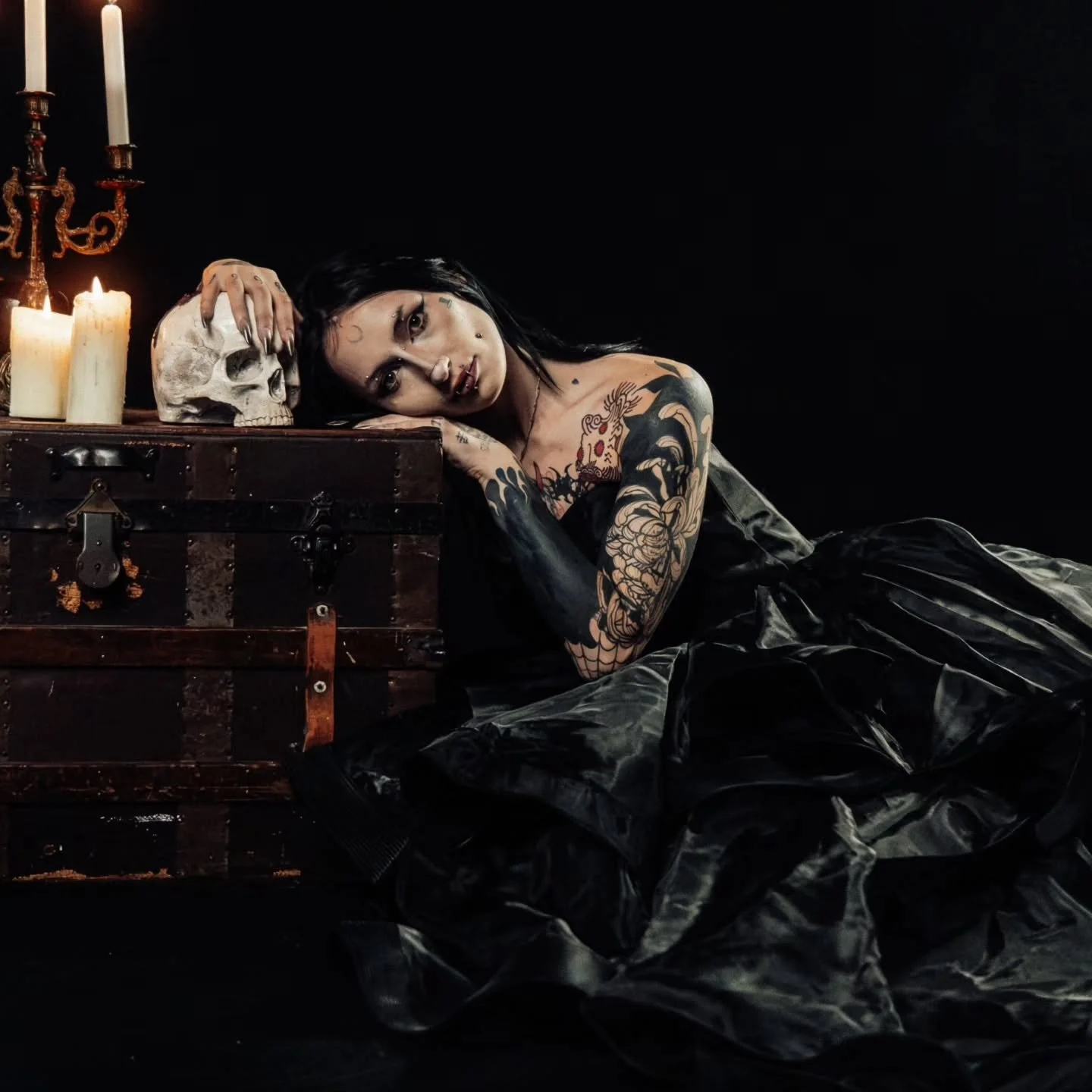 If this is your vibe and you're getting married, this is your sign to book an appointment.

We have one appointment left for our opening weekend. 

How breathtakingly stunning do @hellbornkittyhq and @lilithxsinner look in our gowns? 

Book now. Link