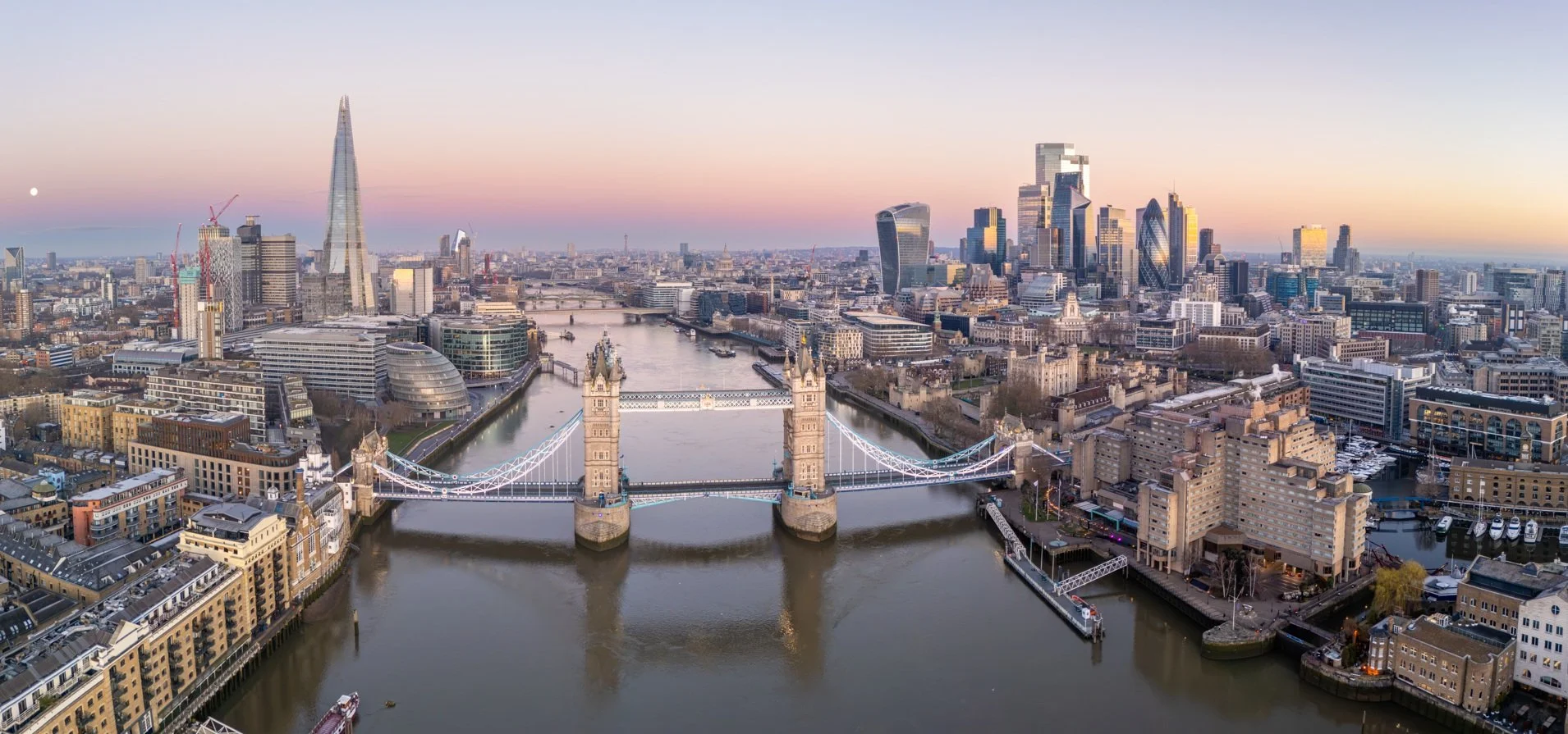londonbluehour2.jpg
