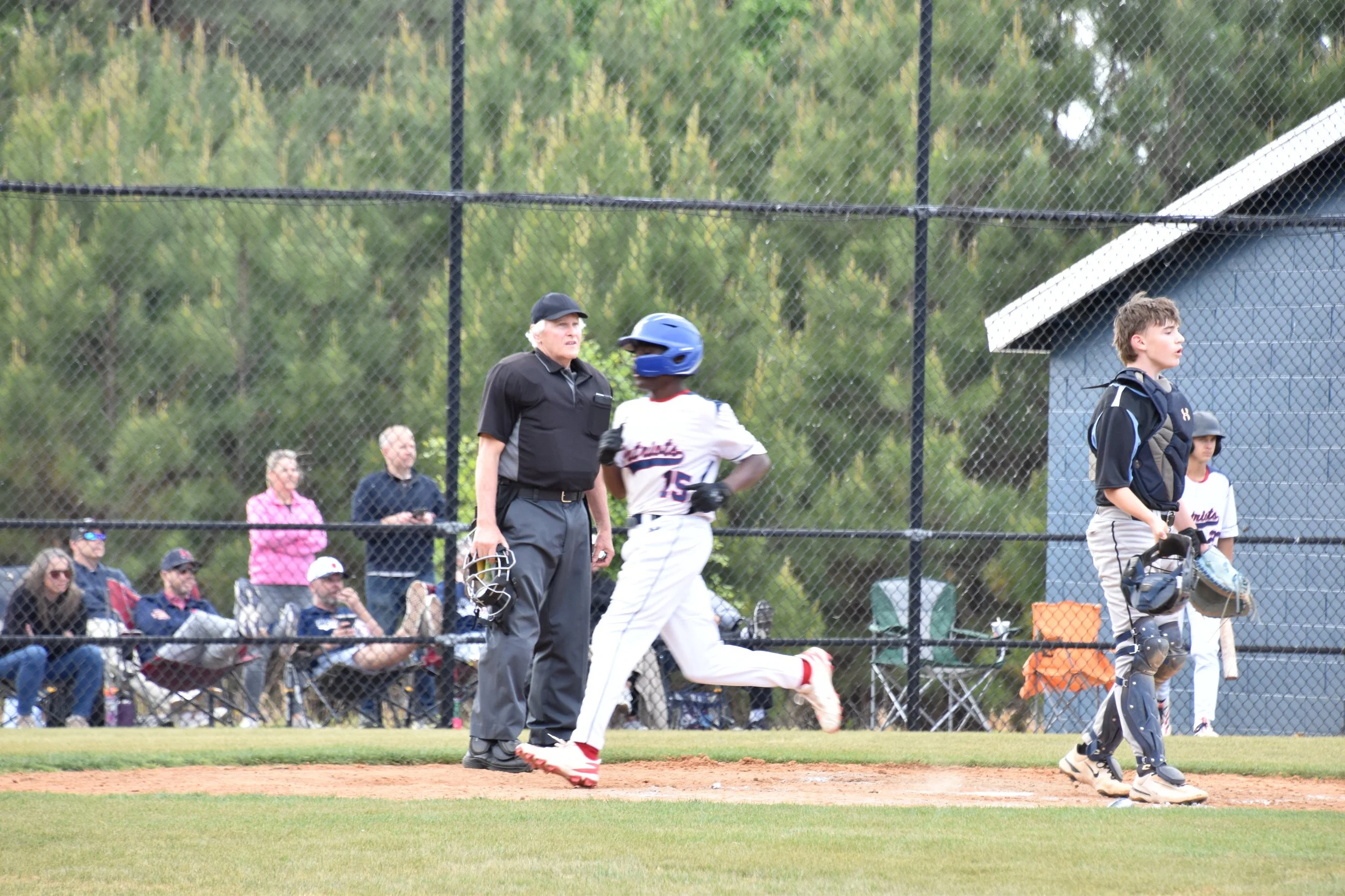 Gabriel Wilburn running baseball bases
