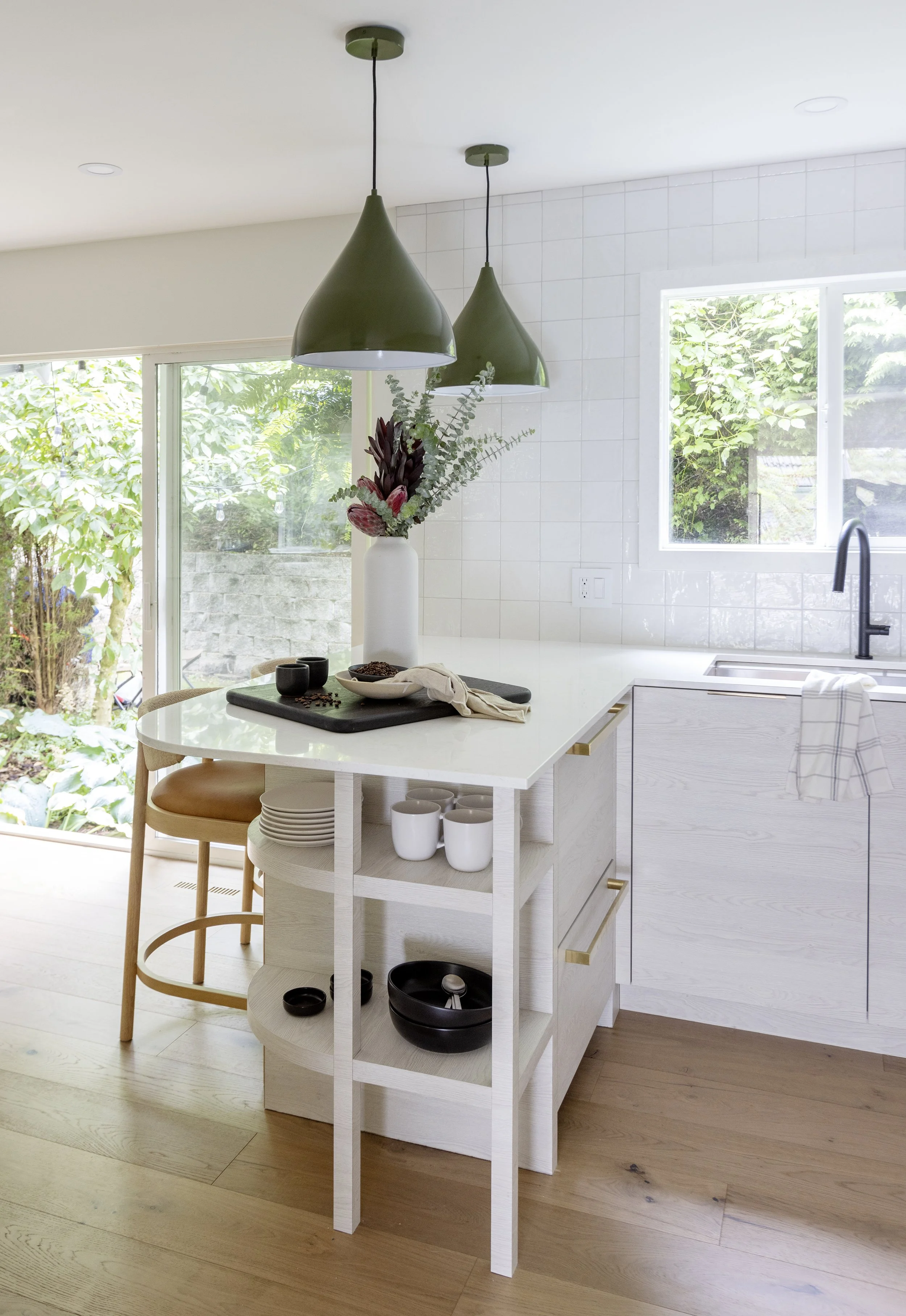 Banfield Design Co- Organic Kitchen Townhouse Renovation_0420.jpg
