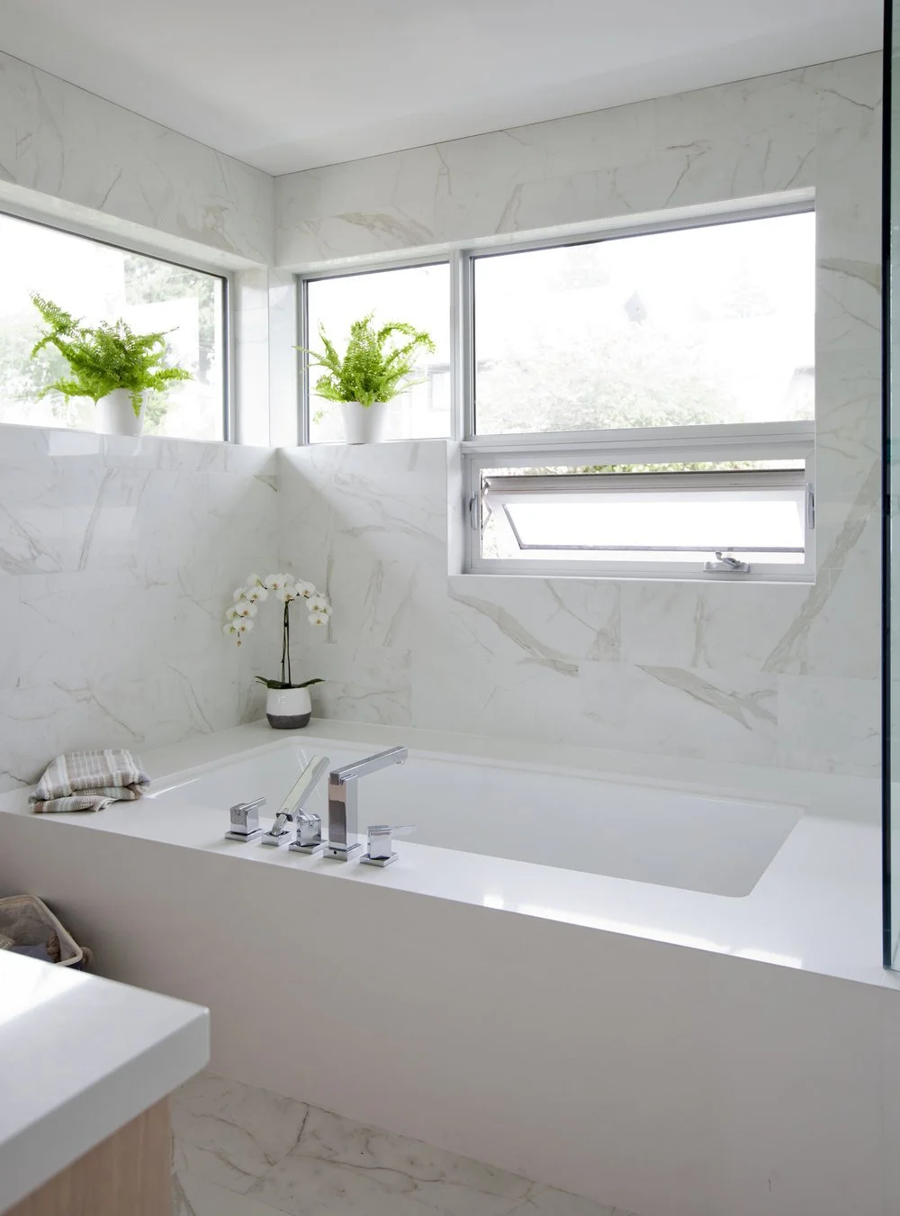 Banfield Design Co West 2nd Custom Home Architectural Interior Design Vancouver West Vancouver_086.jpg