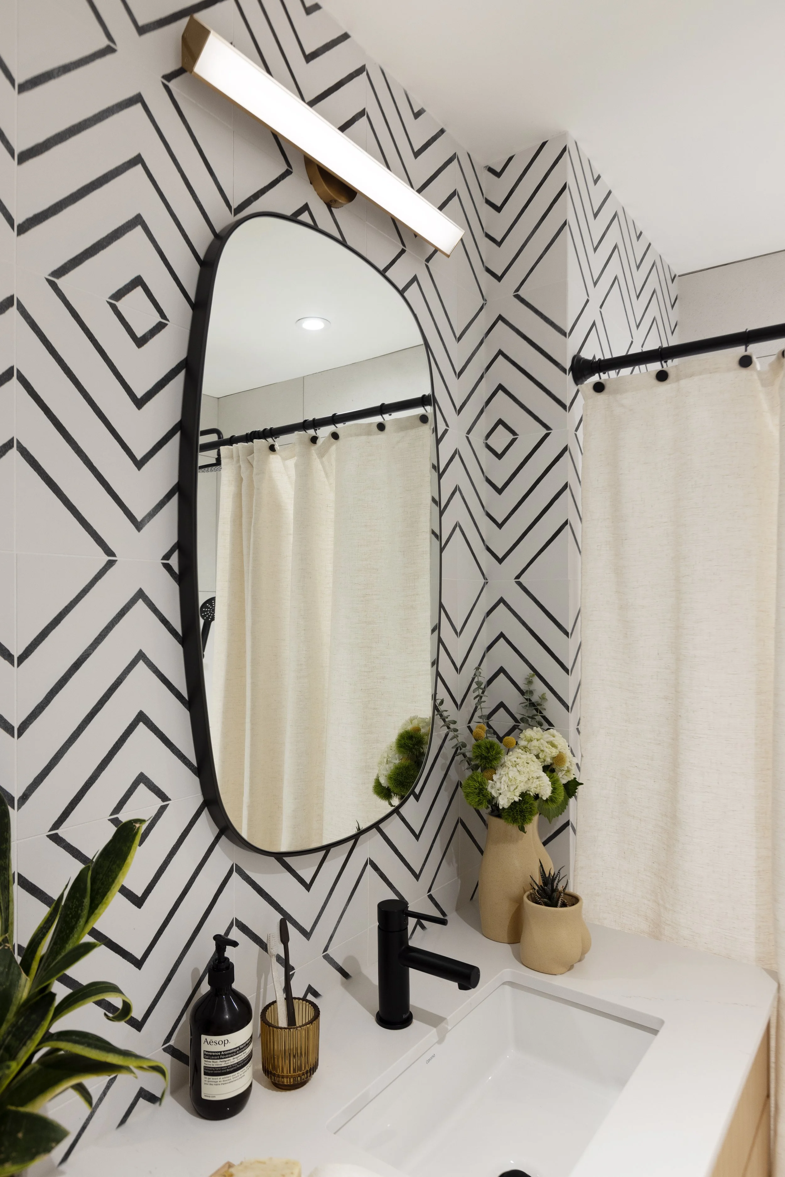 Banfield Design Co,Tranquil Lane, Renovation ,Vancovuer Special_0050.jpg