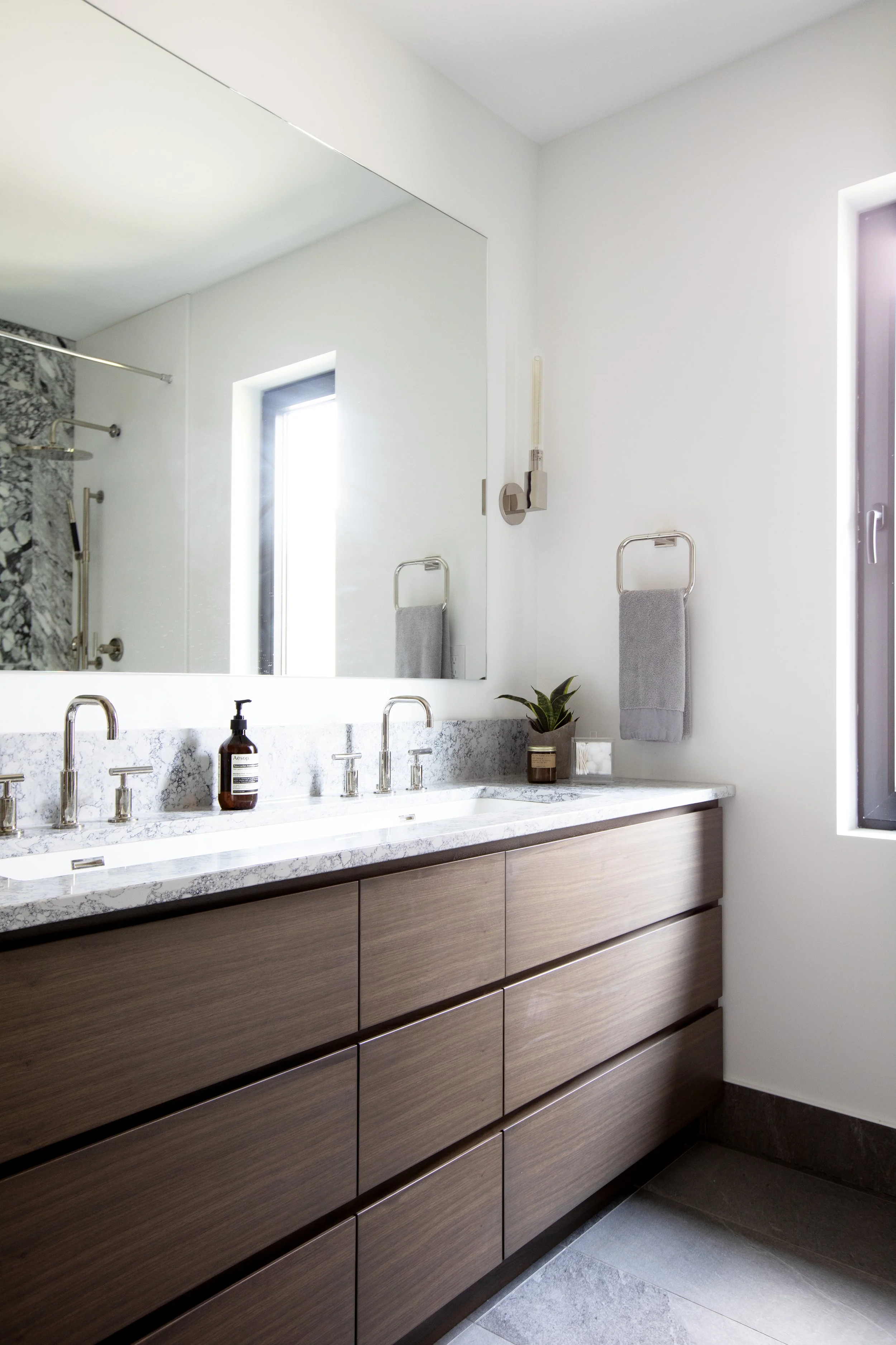 Banfield Design C- Marvel Street - Custom Home. Interior Design, Architecureal Design, Exterior Design, Vancouver-_9737.jpg