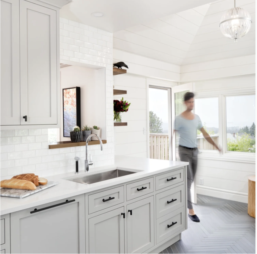 Lonsdale Ave | Renovation | North Vancouver