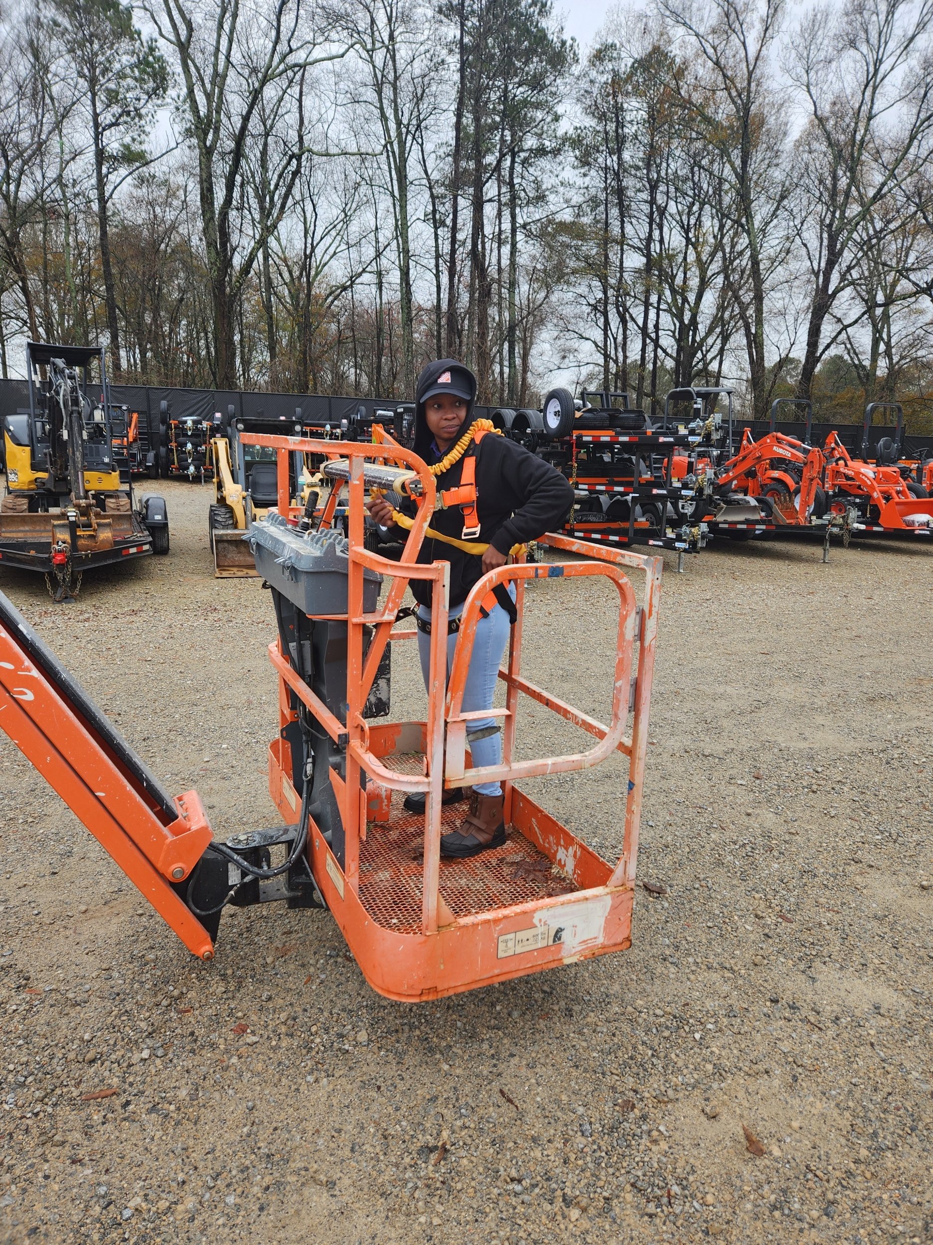 CERTIFIED TO OPERATE SCISSOR LIFTS AND BOOM LIFTS PROVIDING SAFE ACCESS TO DIFFICULT TO REACH PLACEES