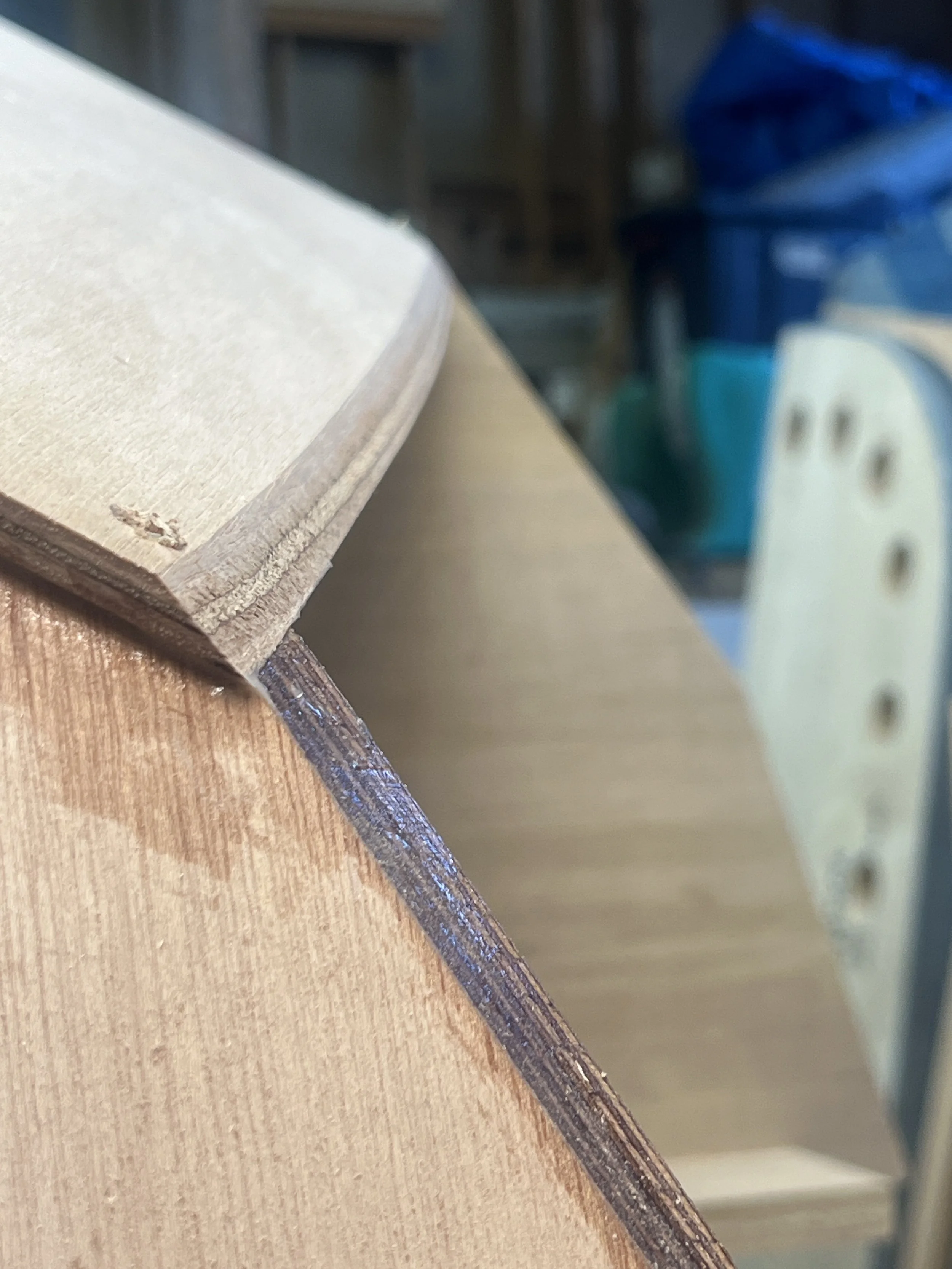 Lapstrake rolling bevel detail
