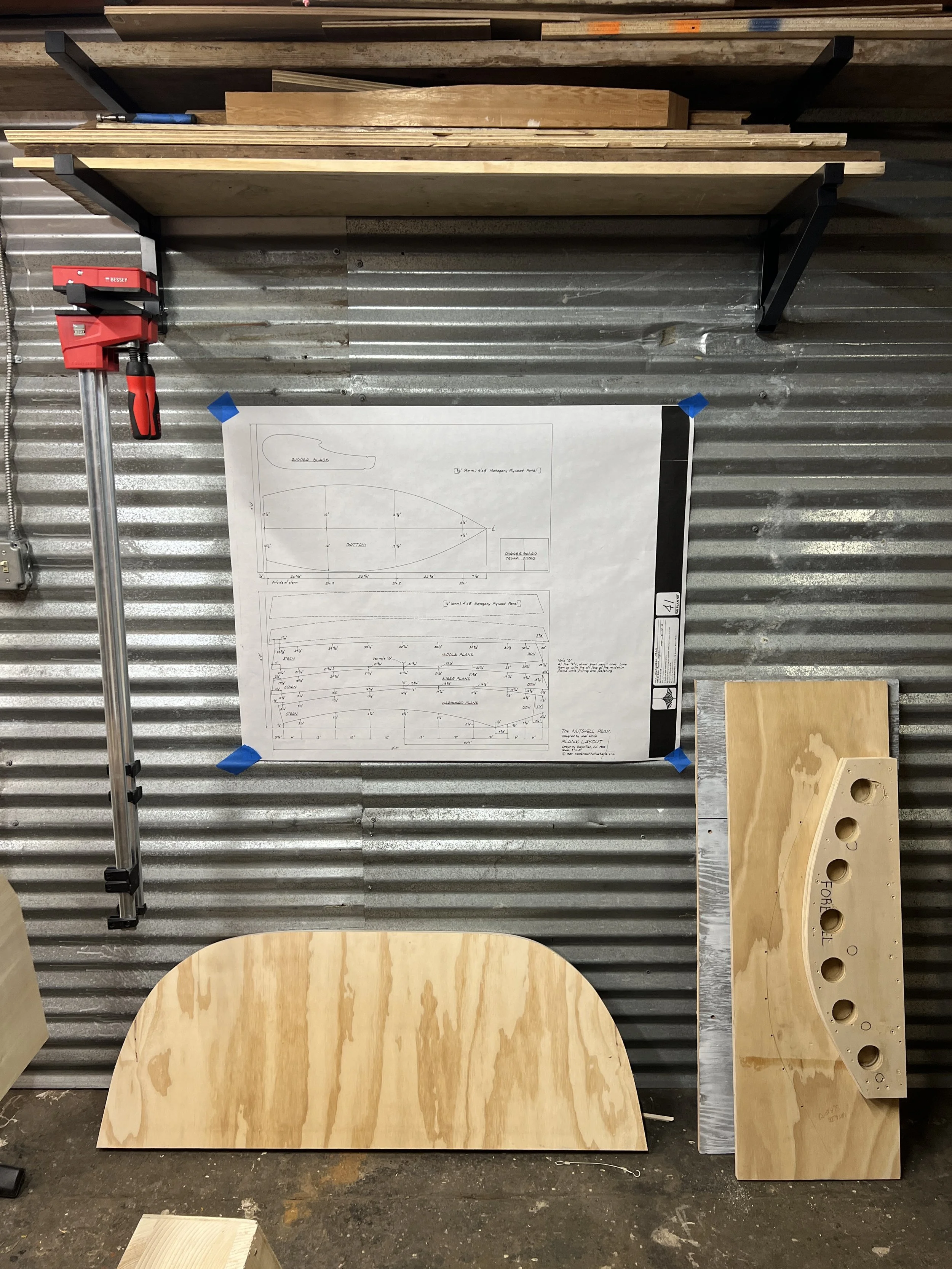 Plans with midship frame mock up and forekeel lamination jig