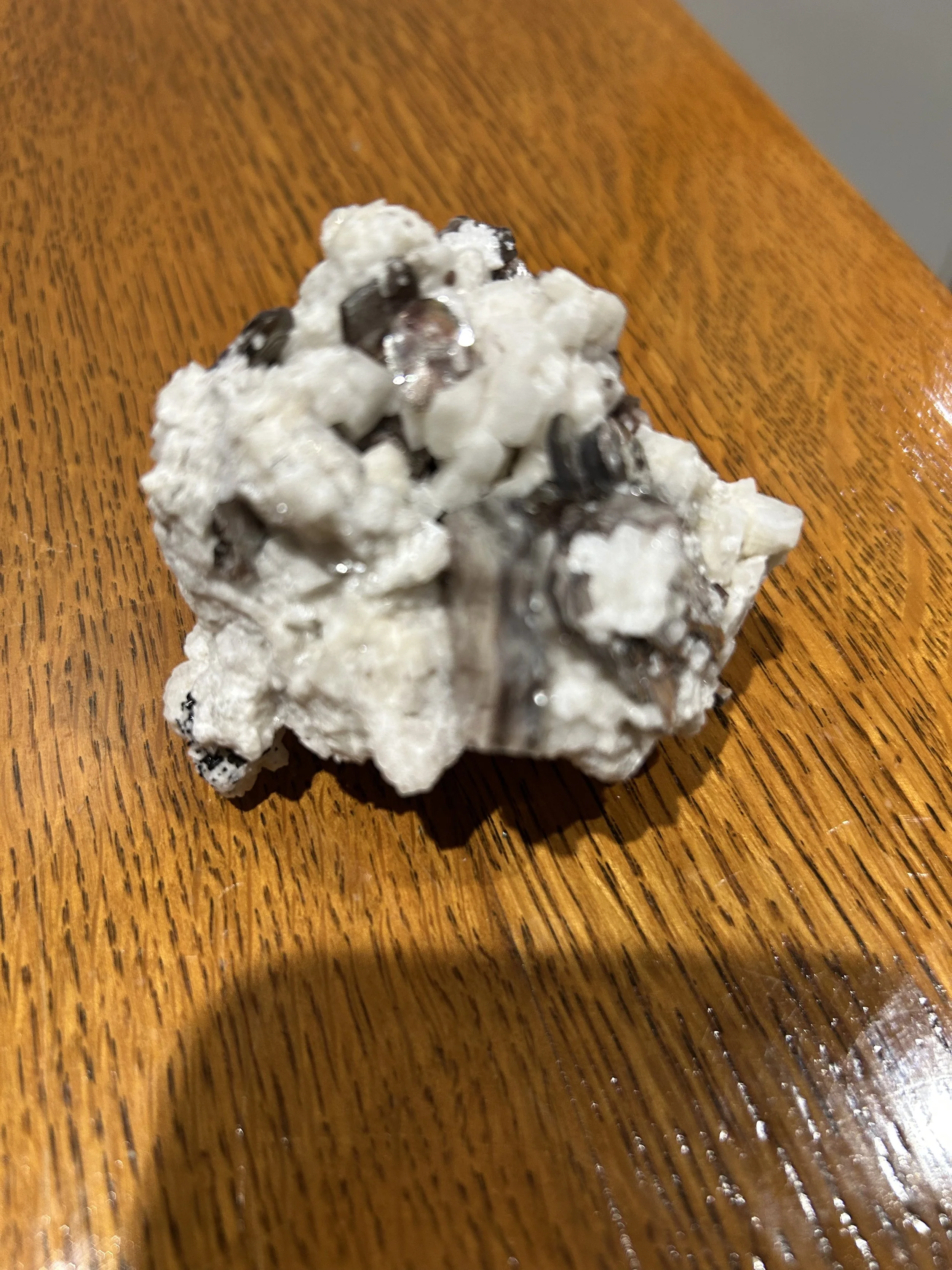 Albite with Mica