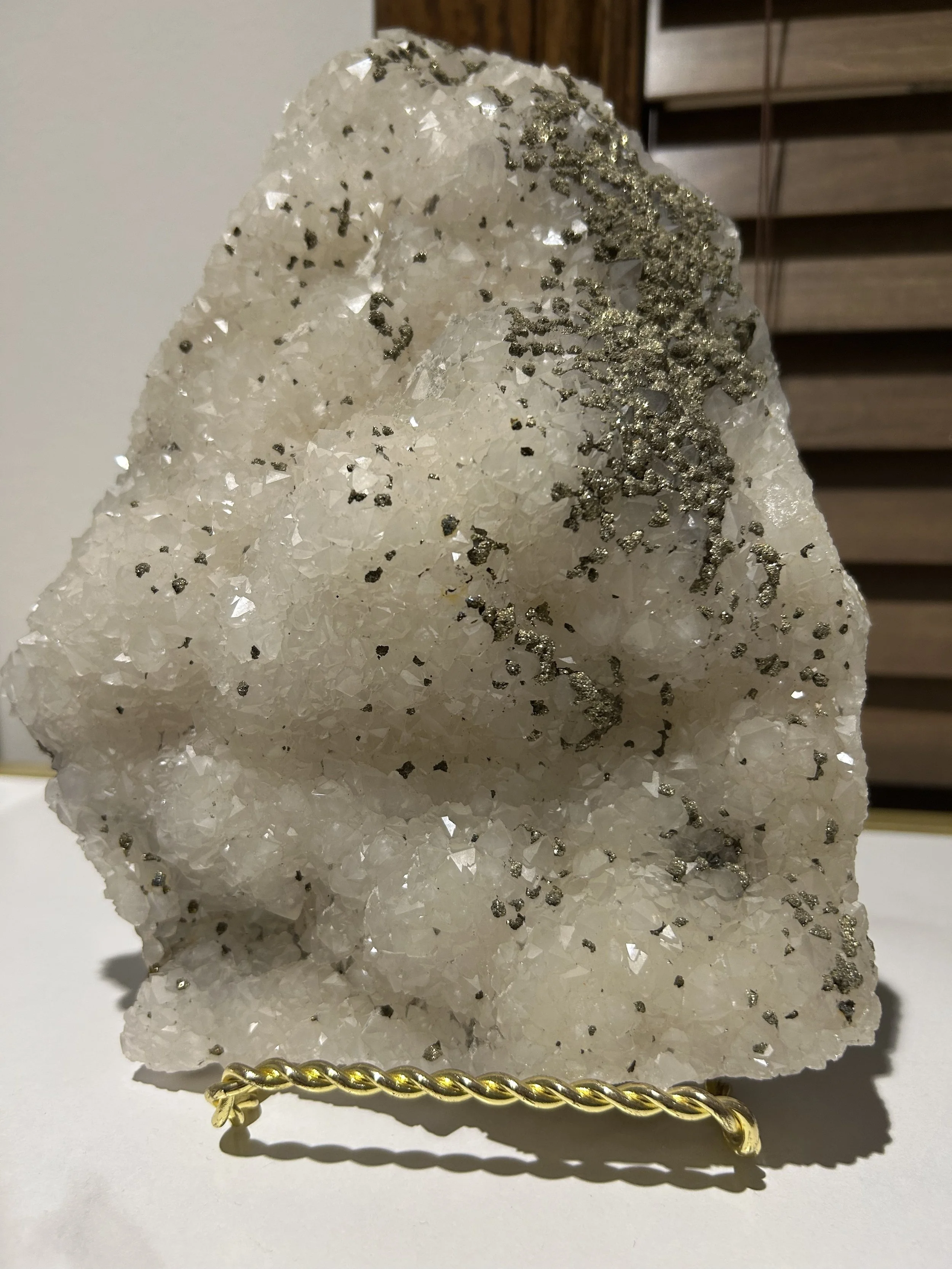 Aragonite with Pyrite