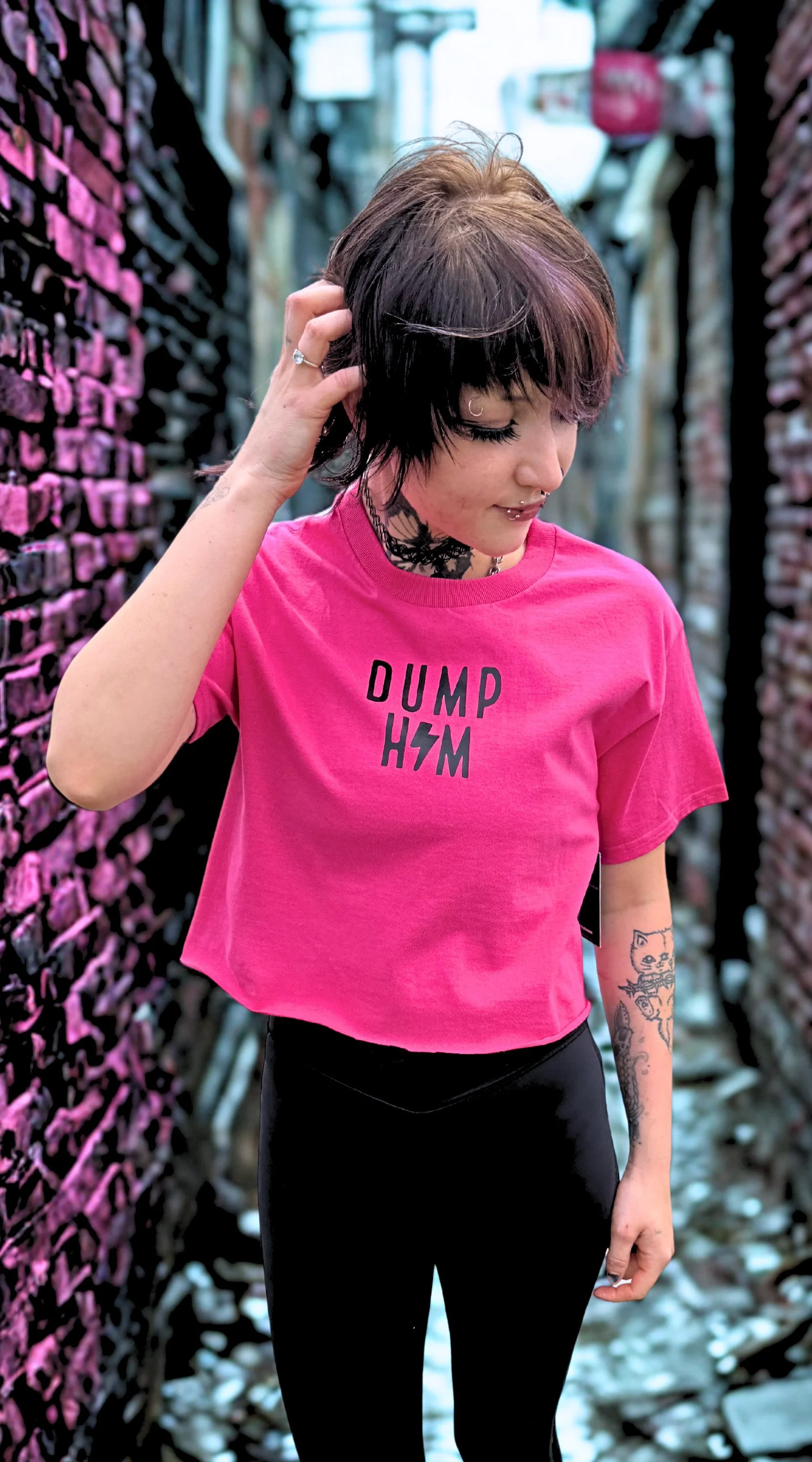 dump him tee.jpg