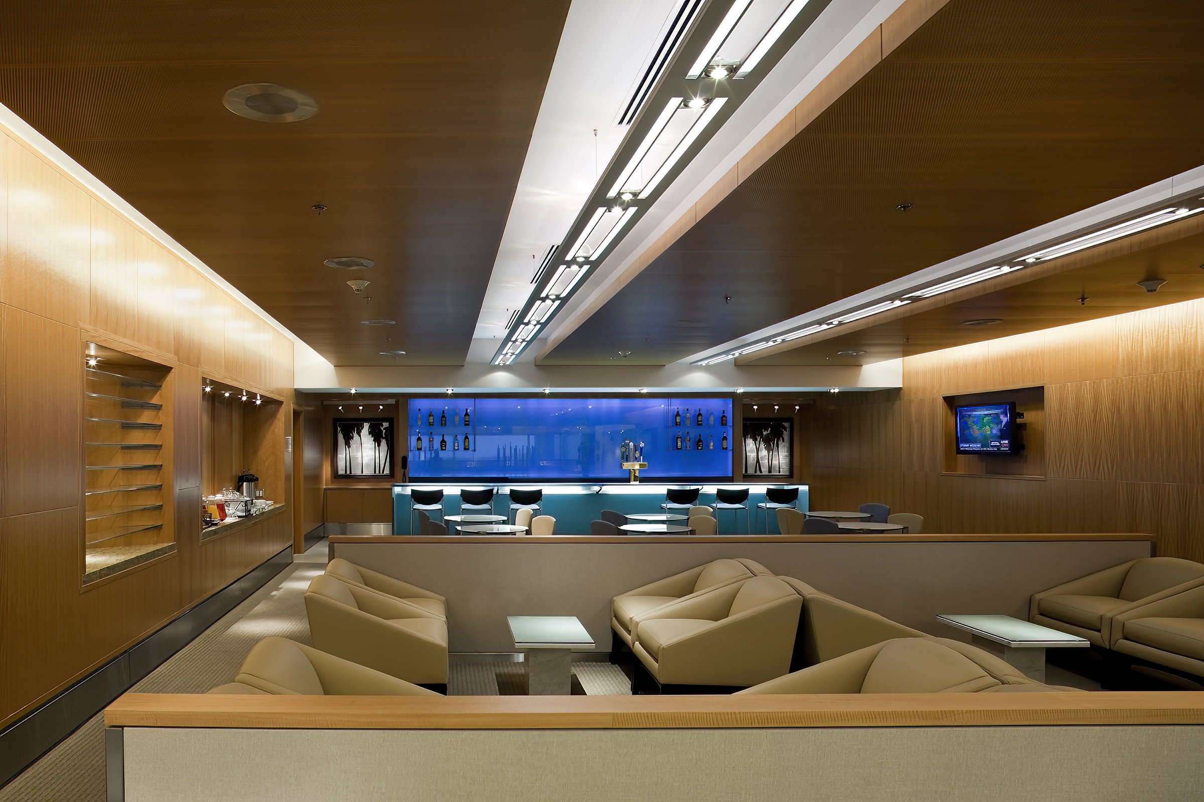 Delta Lounge, Miami International Airport; Raul Rodriguez Architect
