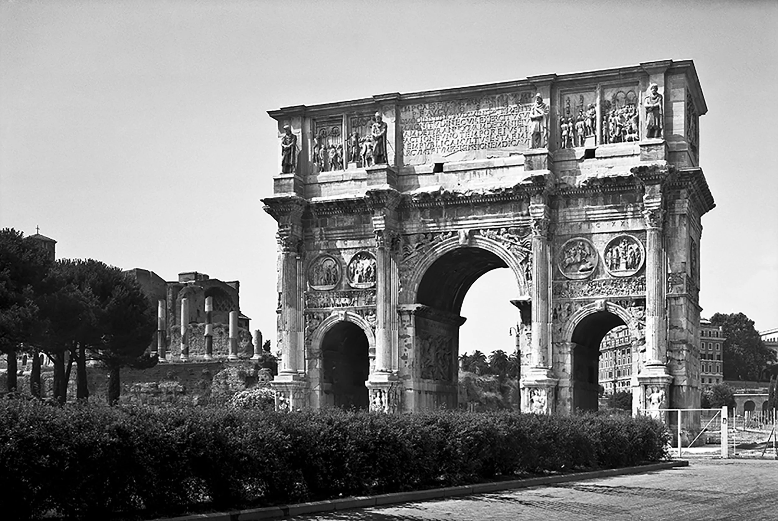 V ROME arch constantine .jpg