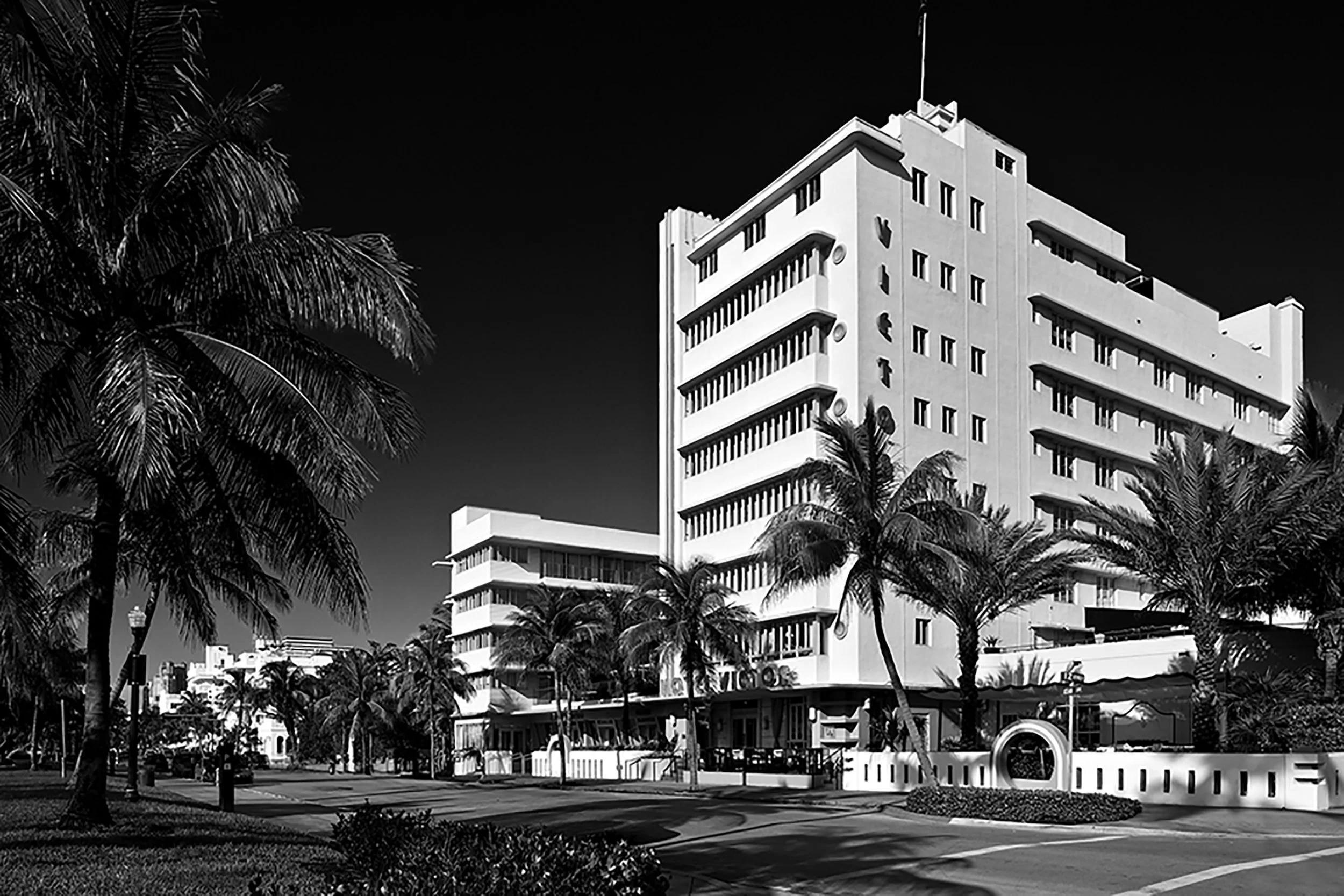 MIAMI BEACH-victor.jpg