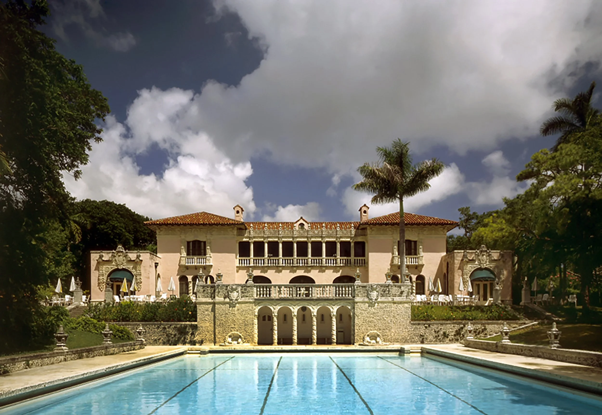 el jardin rear elevation.JPG
